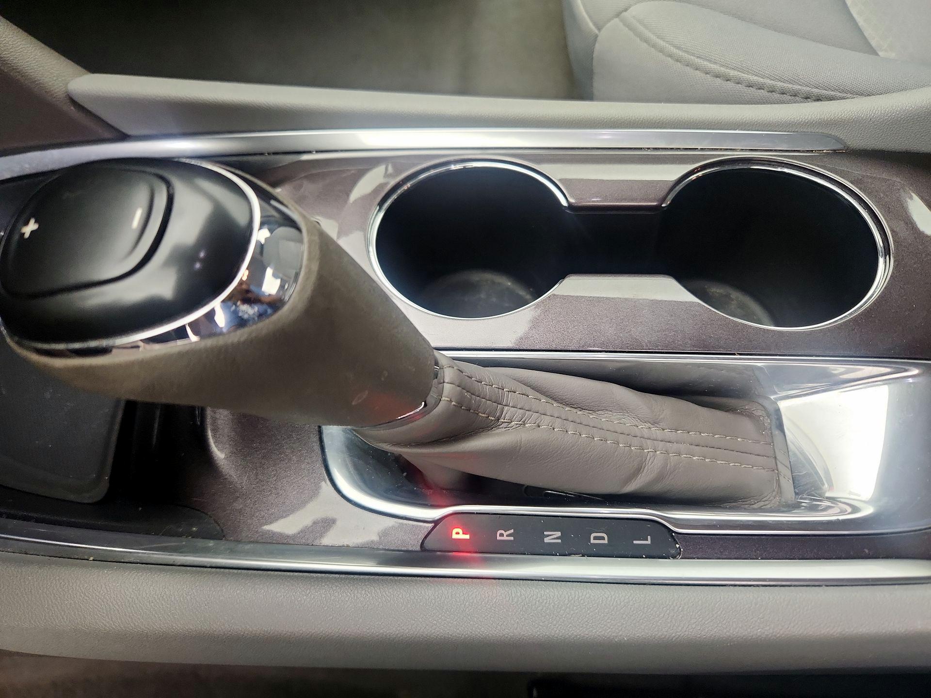 Thumbnail: 2020 Chevrolet Malibu - 17