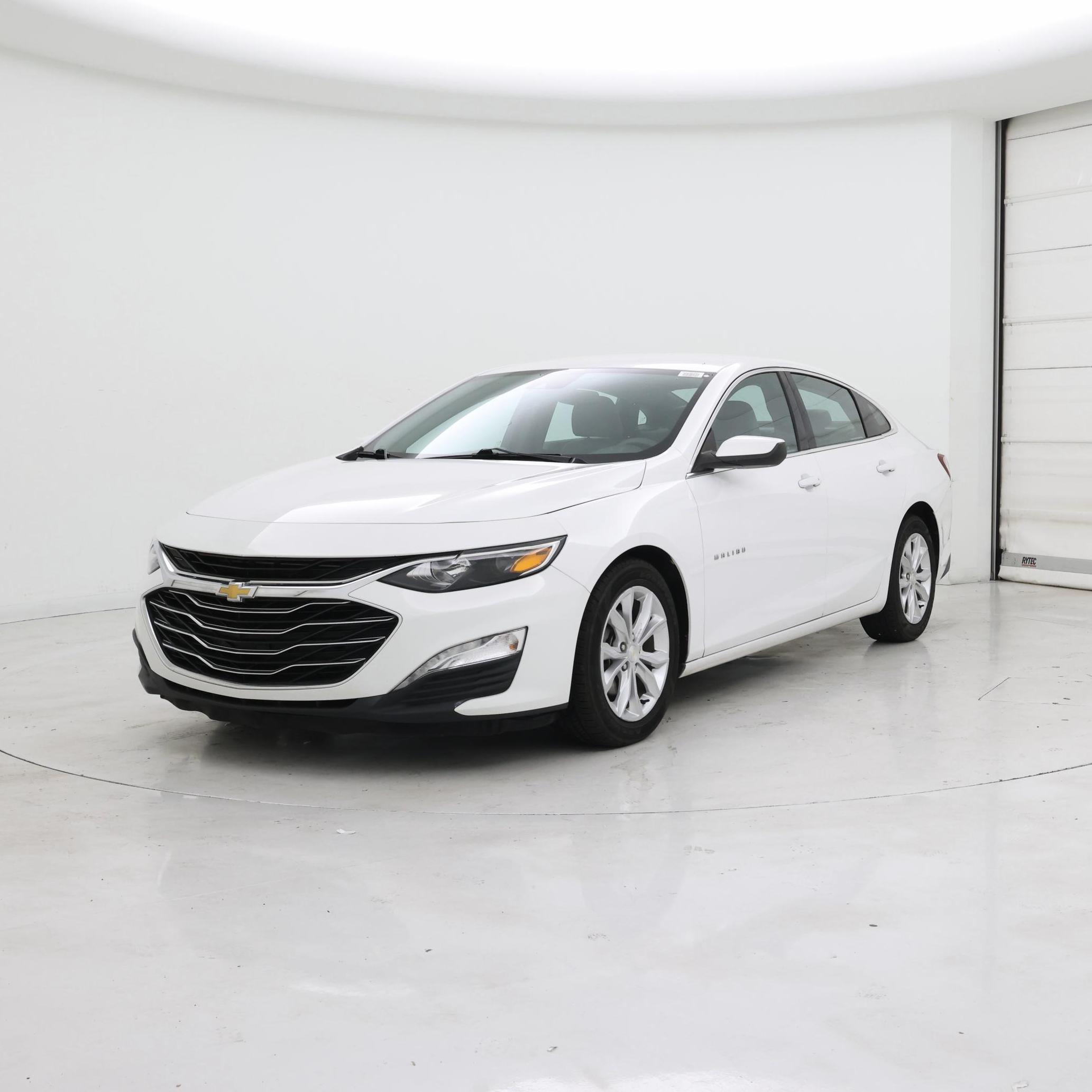 Thumbnail: 2020 Chevrolet Malibu - 4