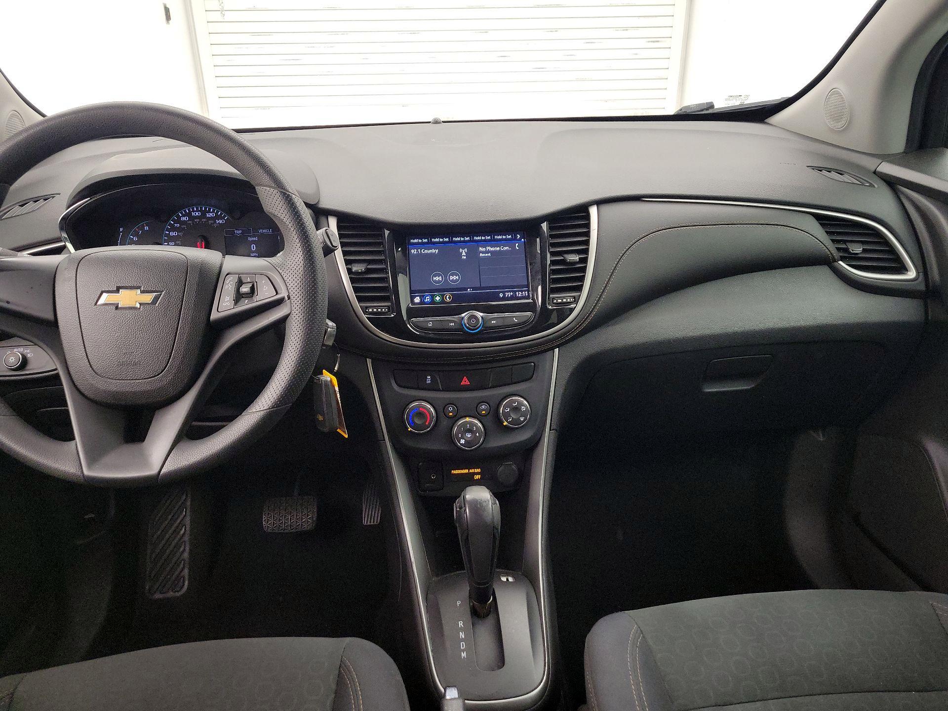 Thumbnail: 2018 Chevrolet Trax - 9