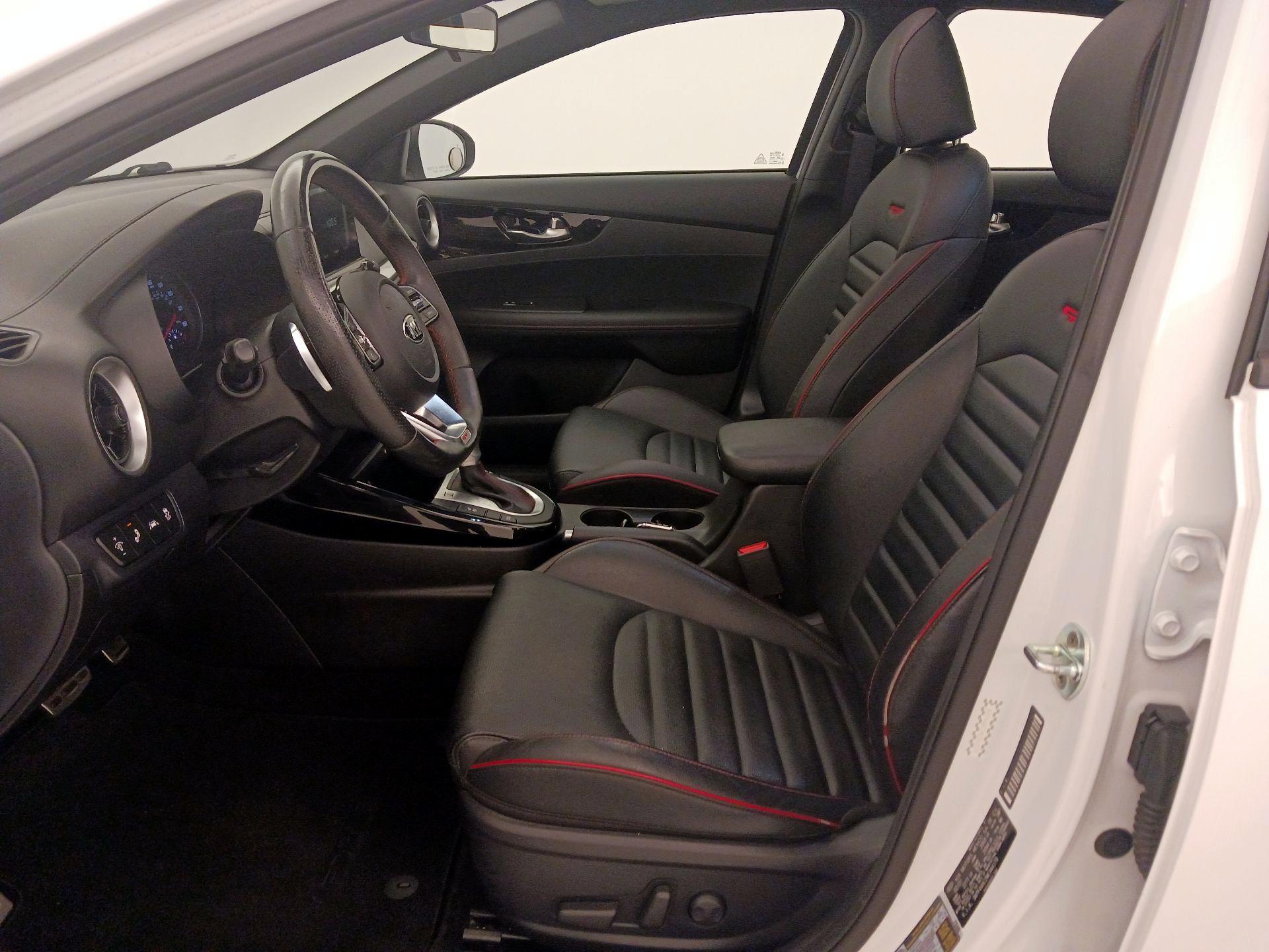 Thumbnail: 2021 Kia Forte - 11
