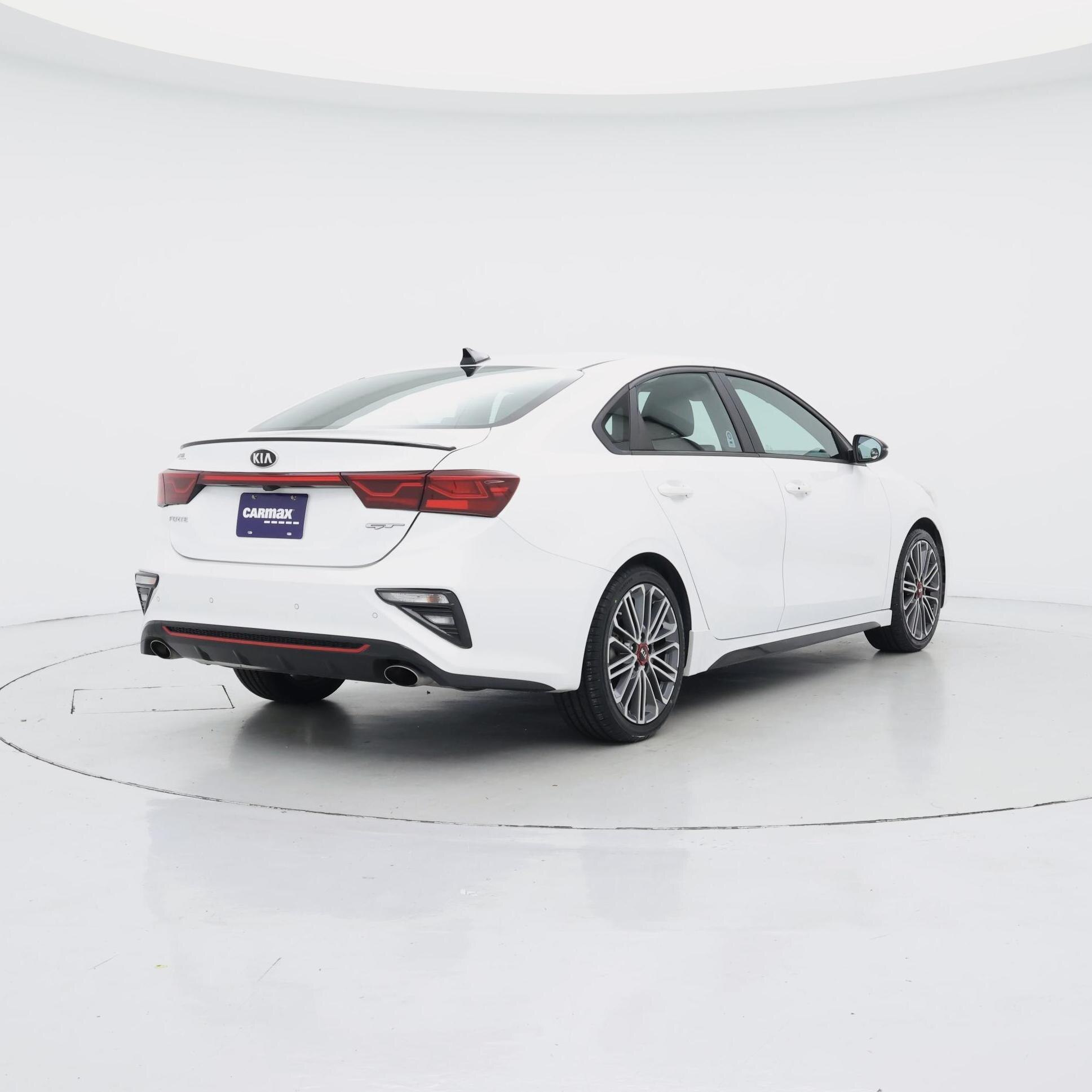 Thumbnail: 2021 Kia Forte - 8