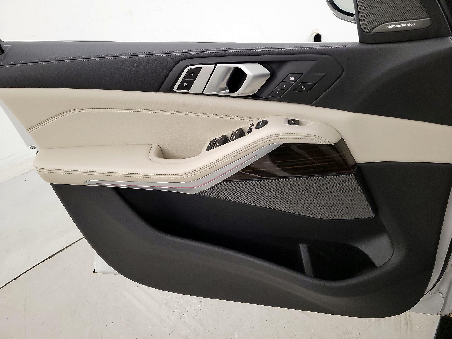 Thumbnail: 2020 BMW X5 - 12