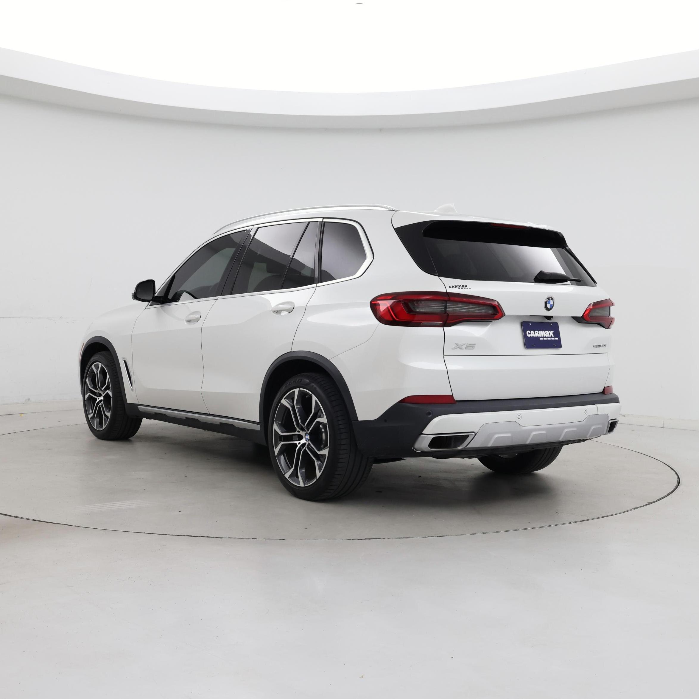 Thumbnail: 2020 BMW X5 - 2