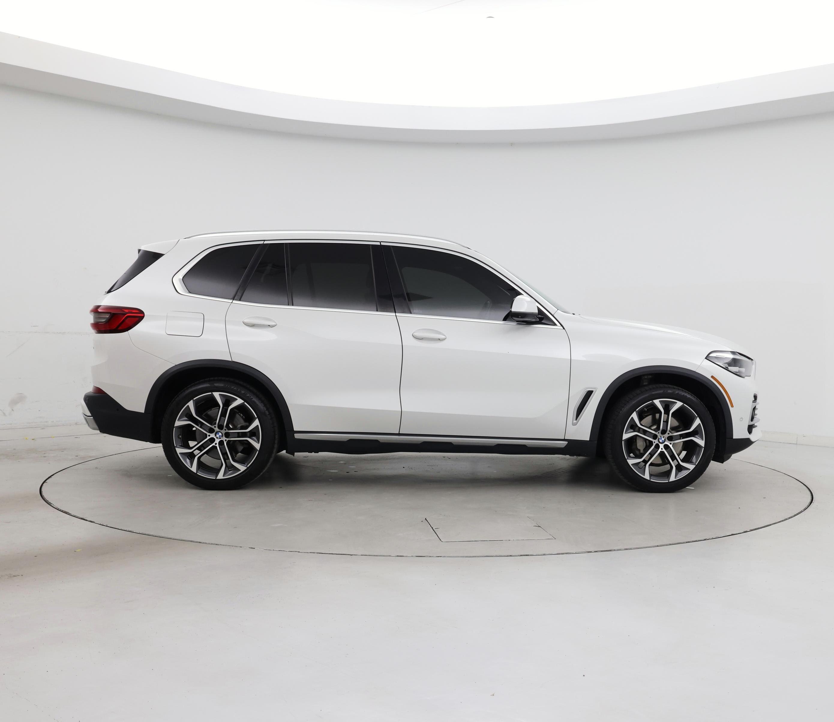 Thumbnail: 2020 BMW X5 - 7