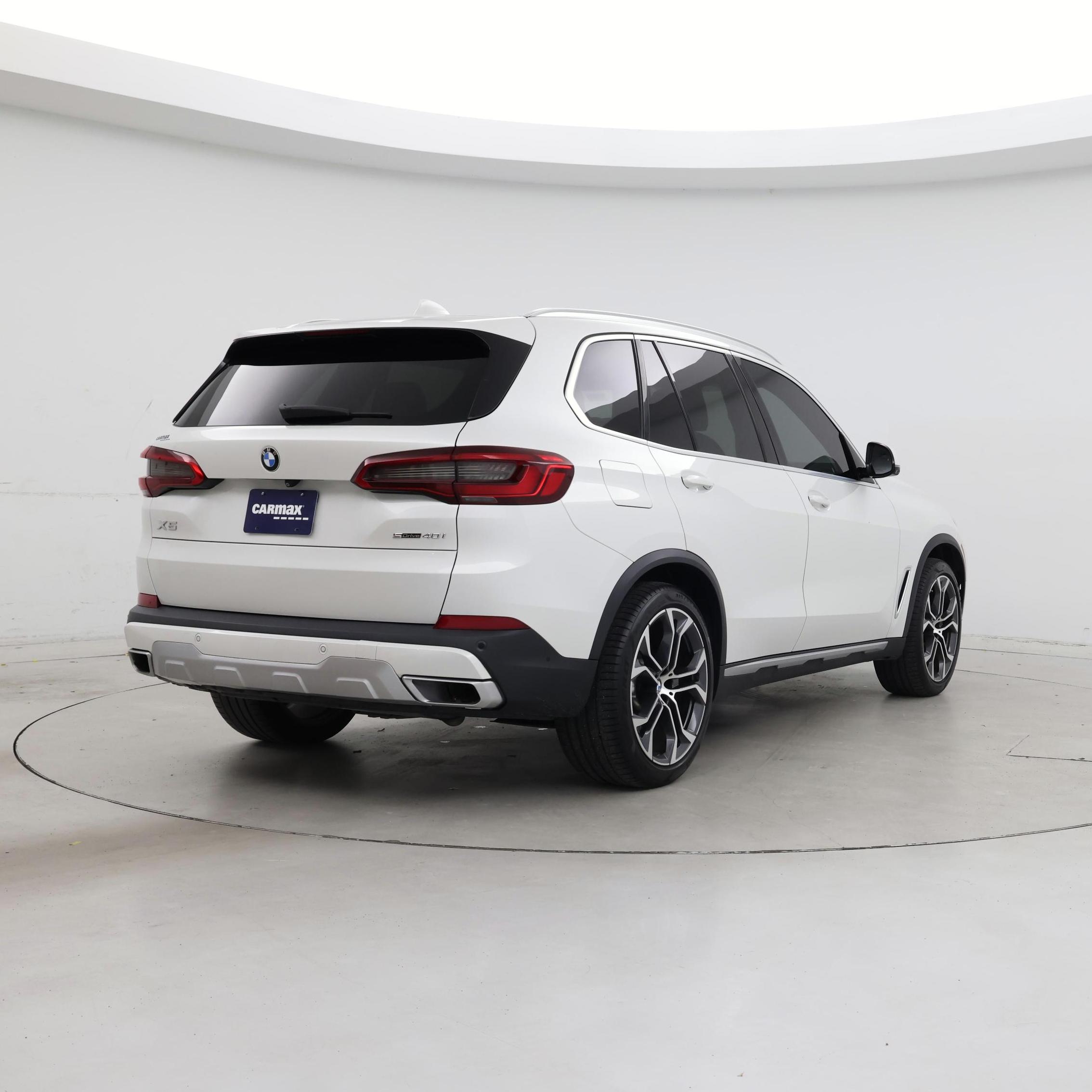 Thumbnail: 2020 BMW X5 - 8
