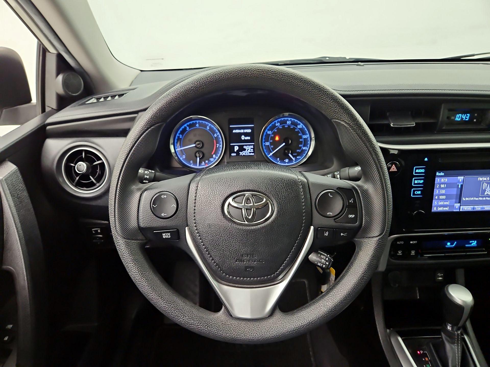 Thumbnail: 2019 Toyota Corolla - 10