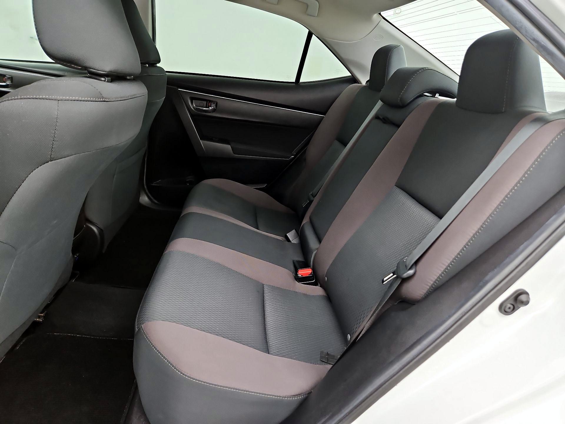 Thumbnail: 2019 Toyota Corolla - 19