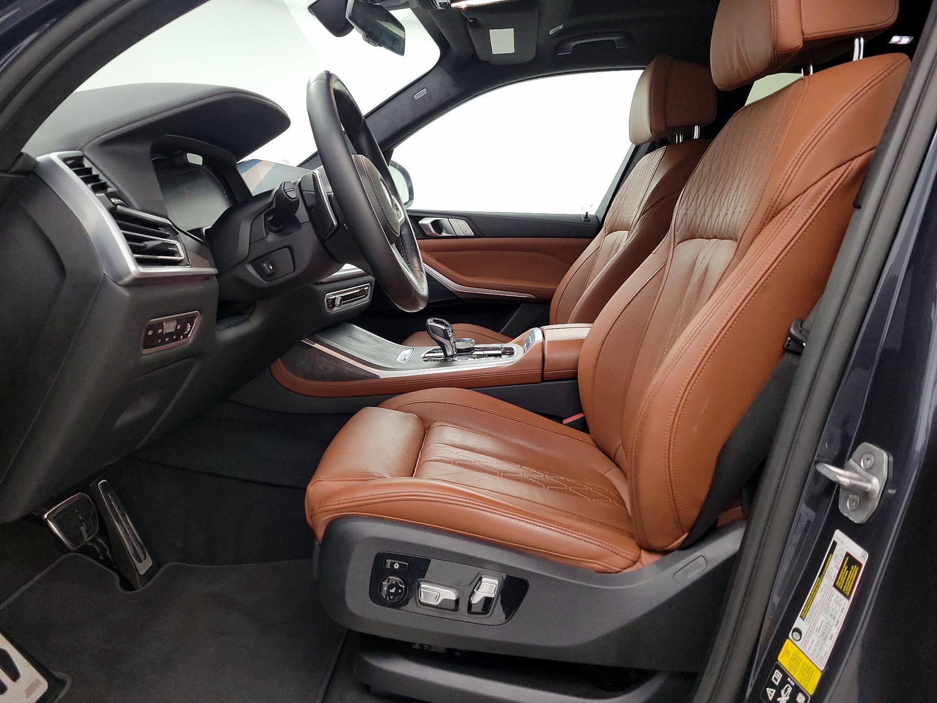 Thumbnail: 2022 BMW X7 - 11