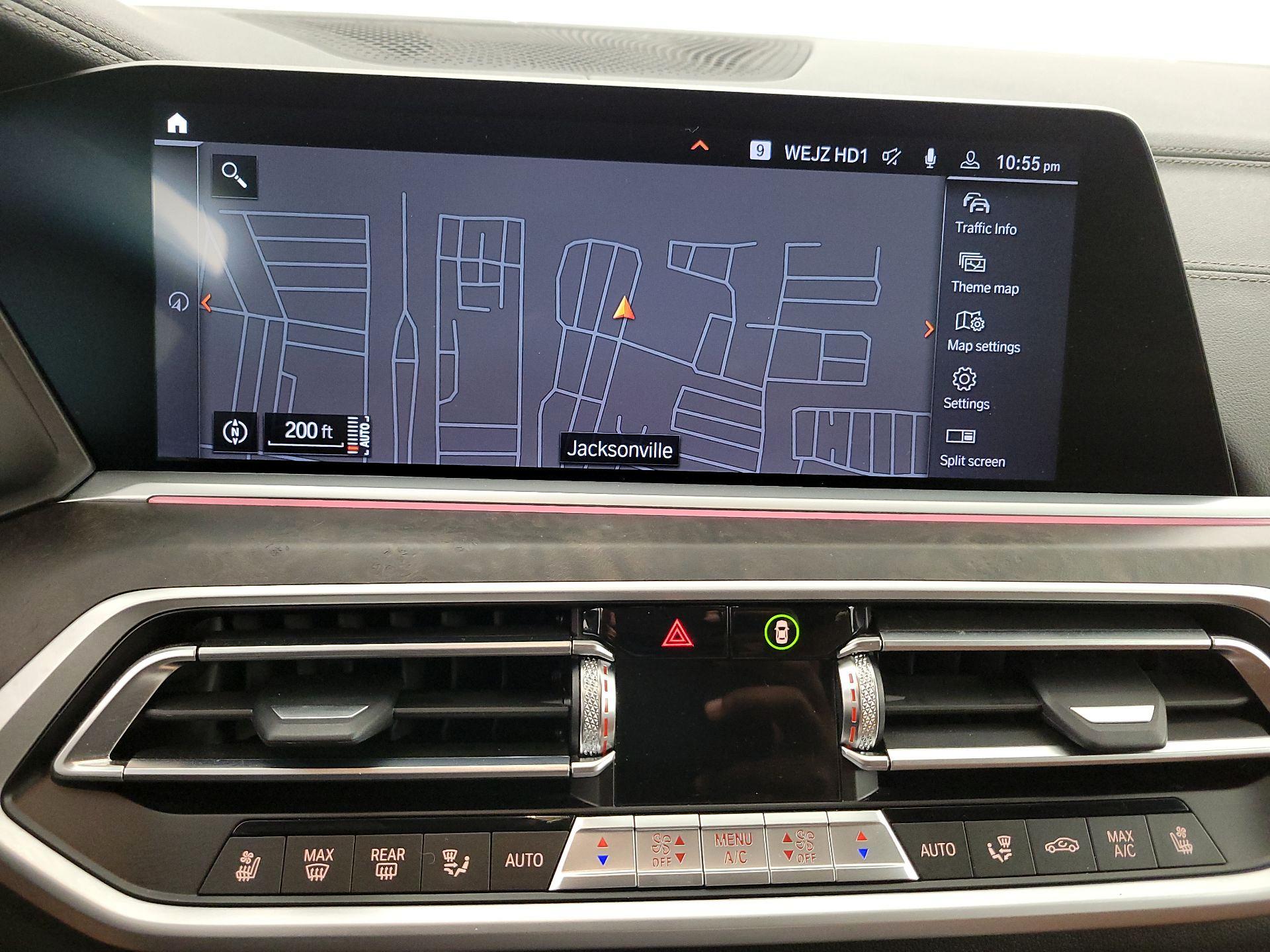 Thumbnail: 2022 BMW X7 - 14