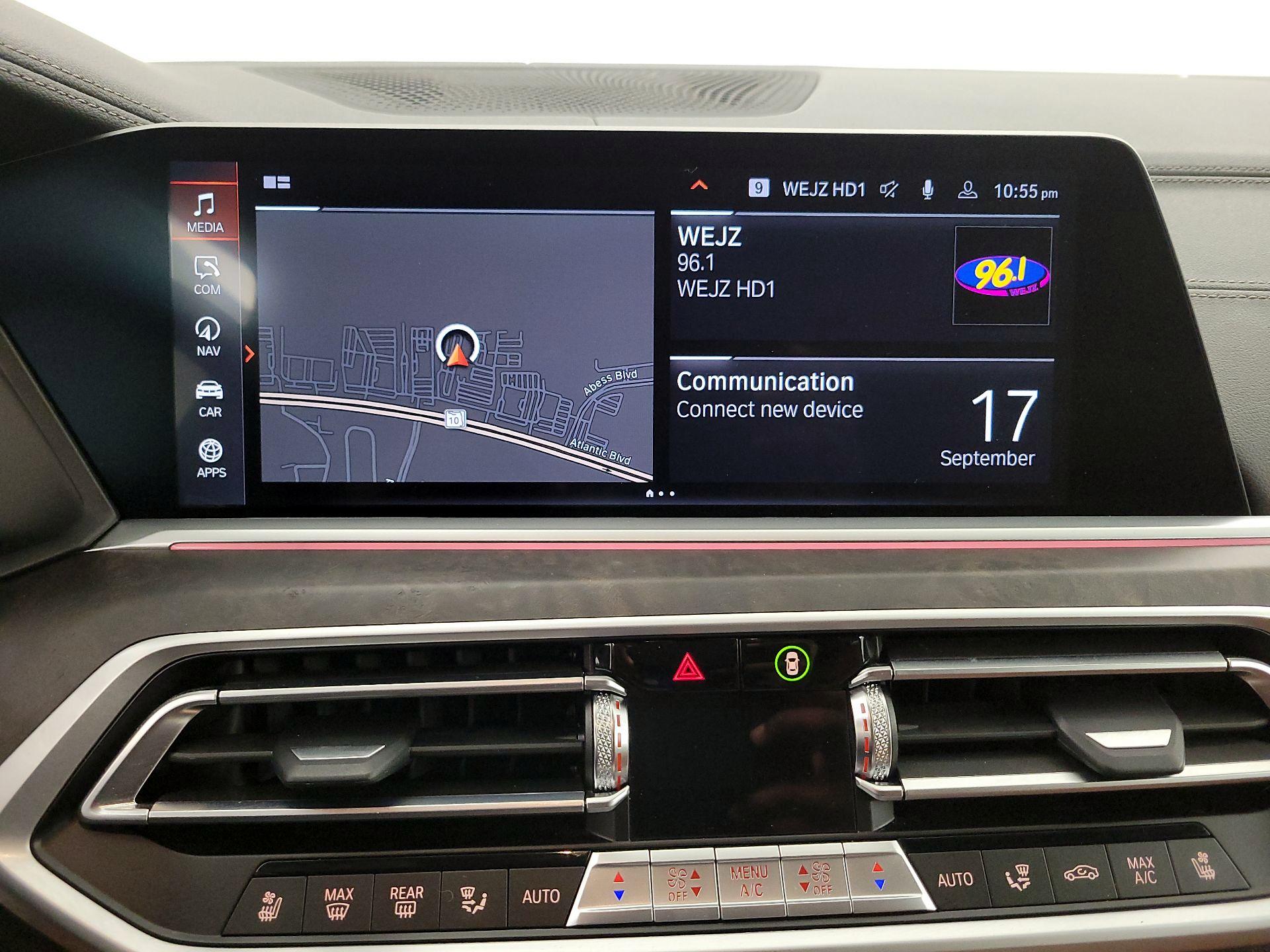 Thumbnail: 2022 BMW X7 - 16