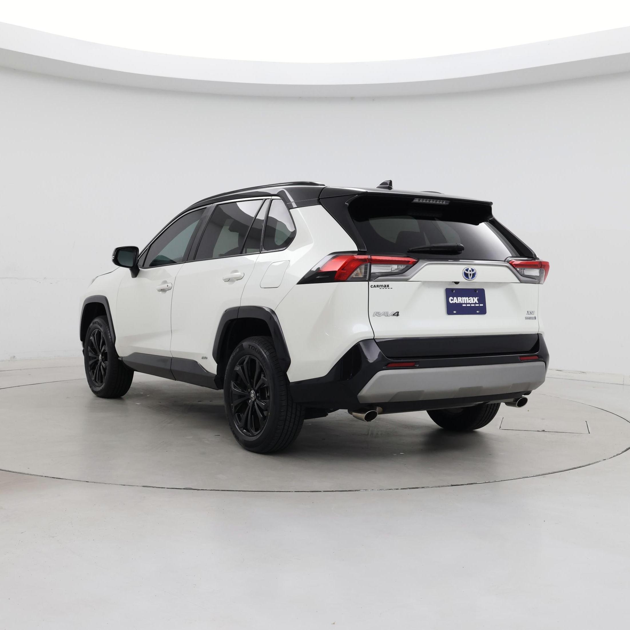 Thumbnail: 2022 Toyota RAV4 - 2