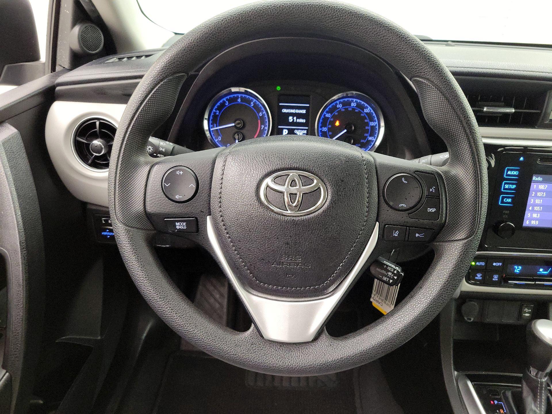 Thumbnail: 2018 Toyota Corolla - 10