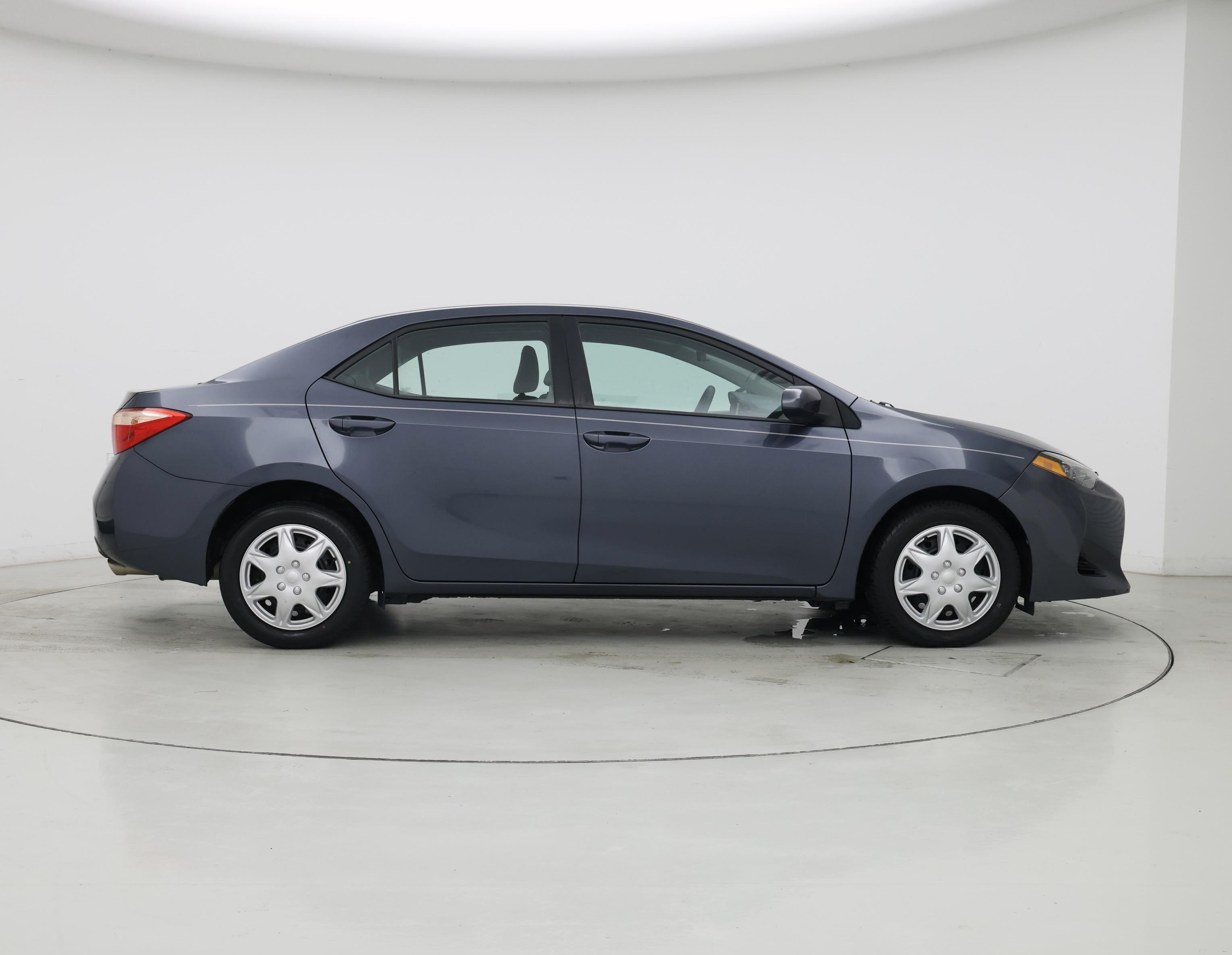 Thumbnail: 2018 Toyota Corolla - 7