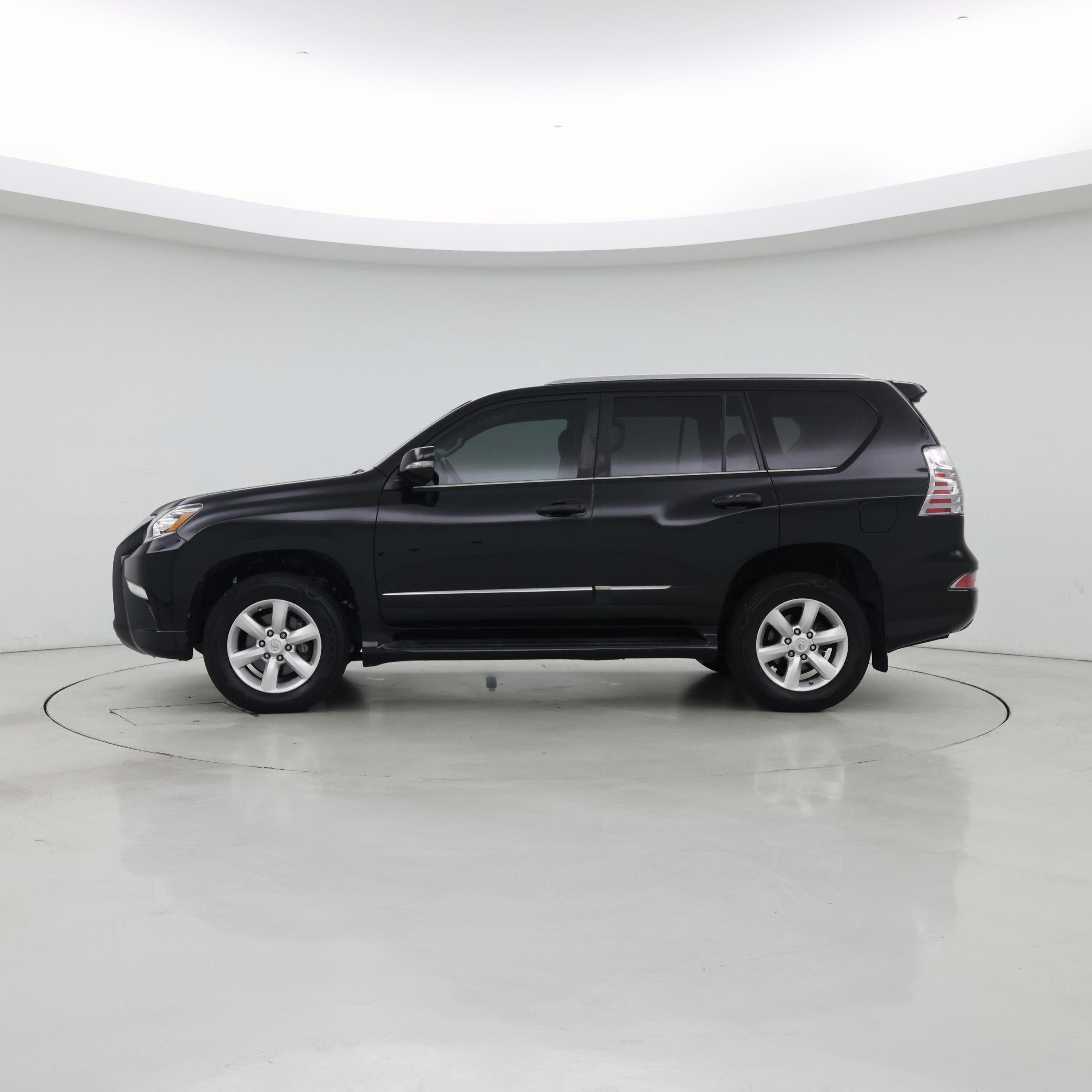 Thumbnail: 2018 Lexus GX - 3