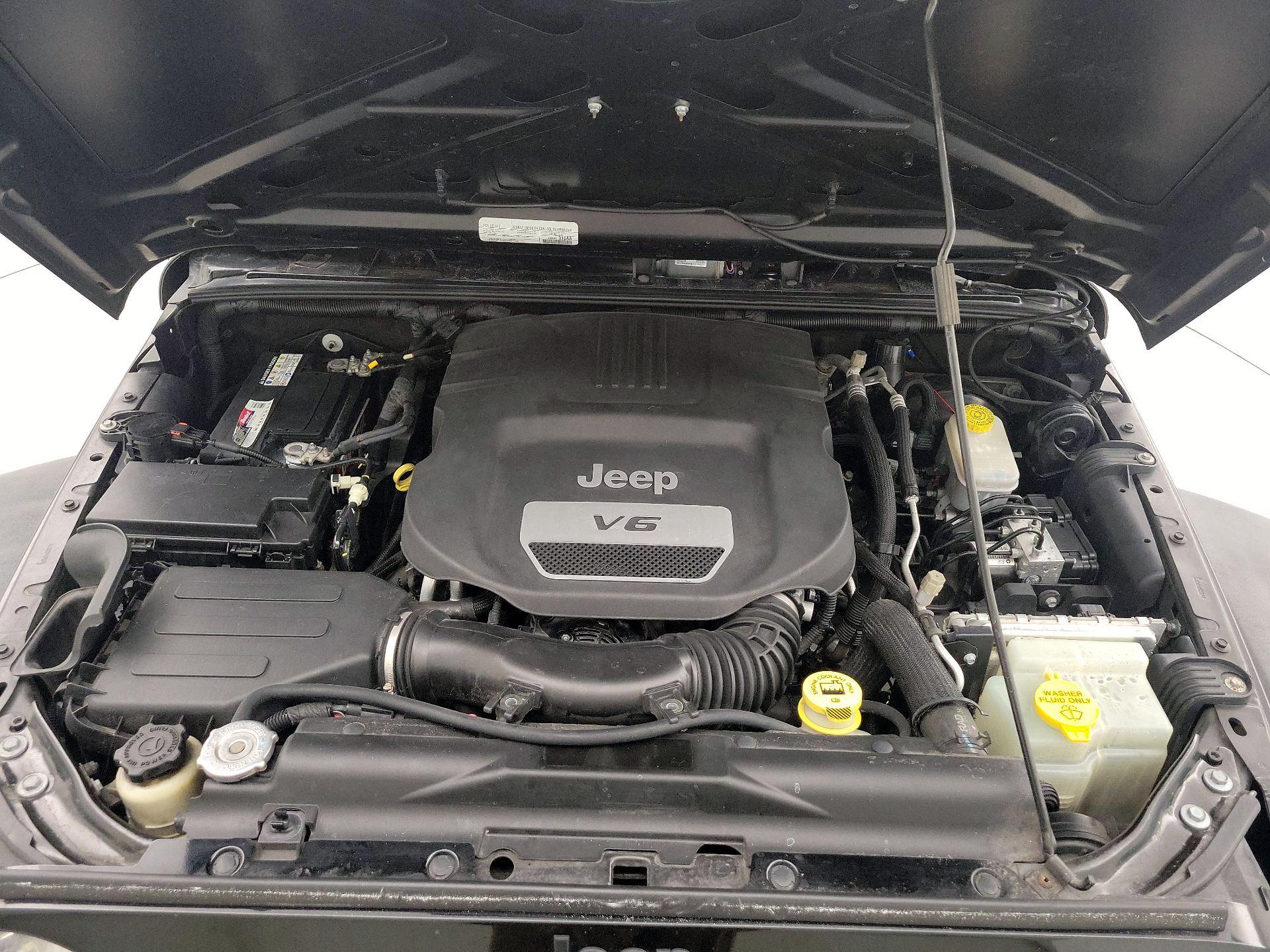 Thumbnail: 2018 Jeep Wrangler - 20