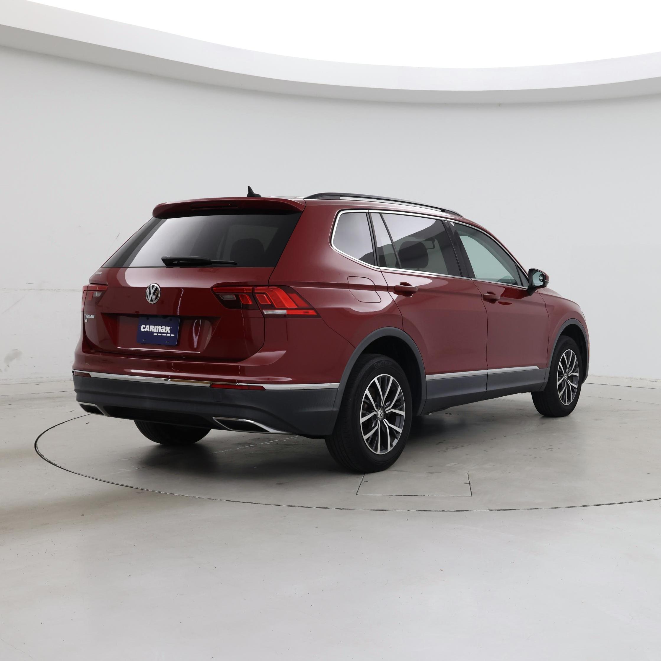 Thumbnail: 2020 Volkswagen Tiguan - 8