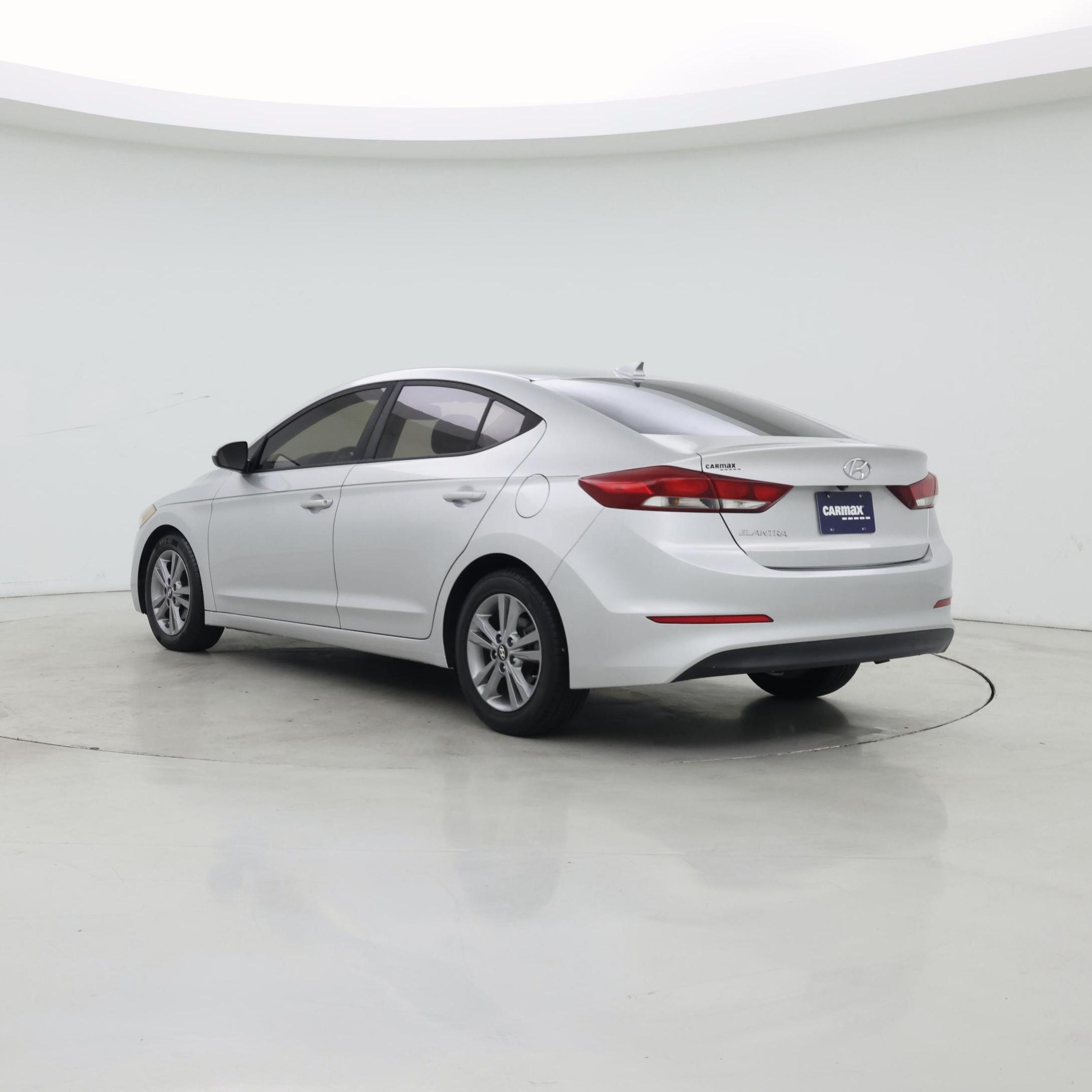 Thumbnail: 2018 Hyundai Elantra - 2