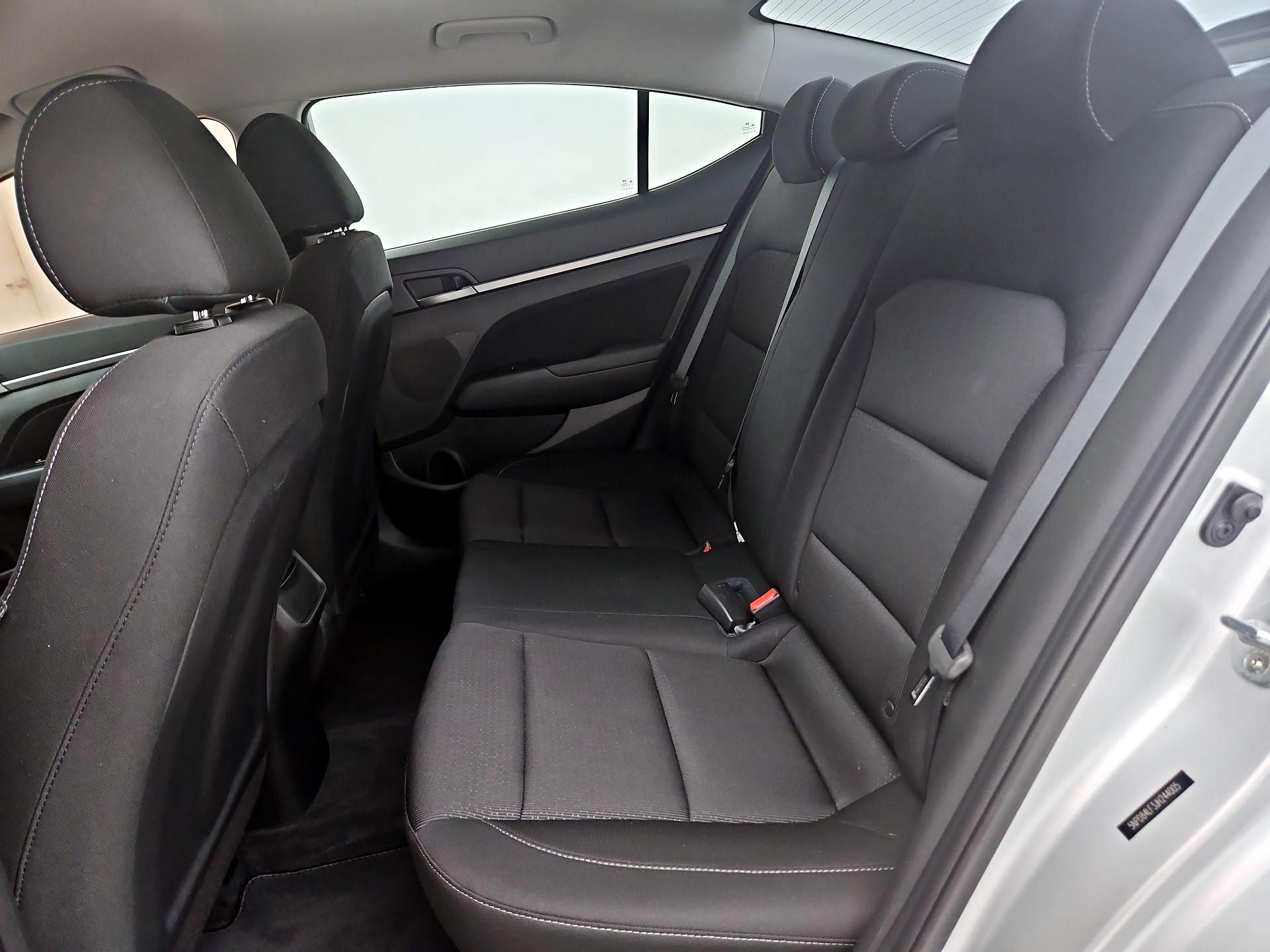Thumbnail: 2018 Hyundai Elantra - 19