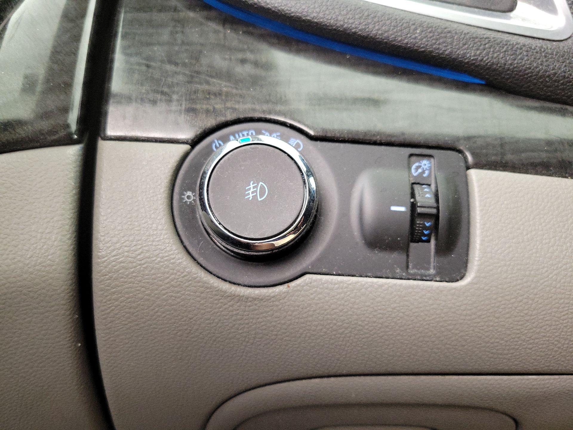 Thumbnail: 2015 Buick Encore - 13
