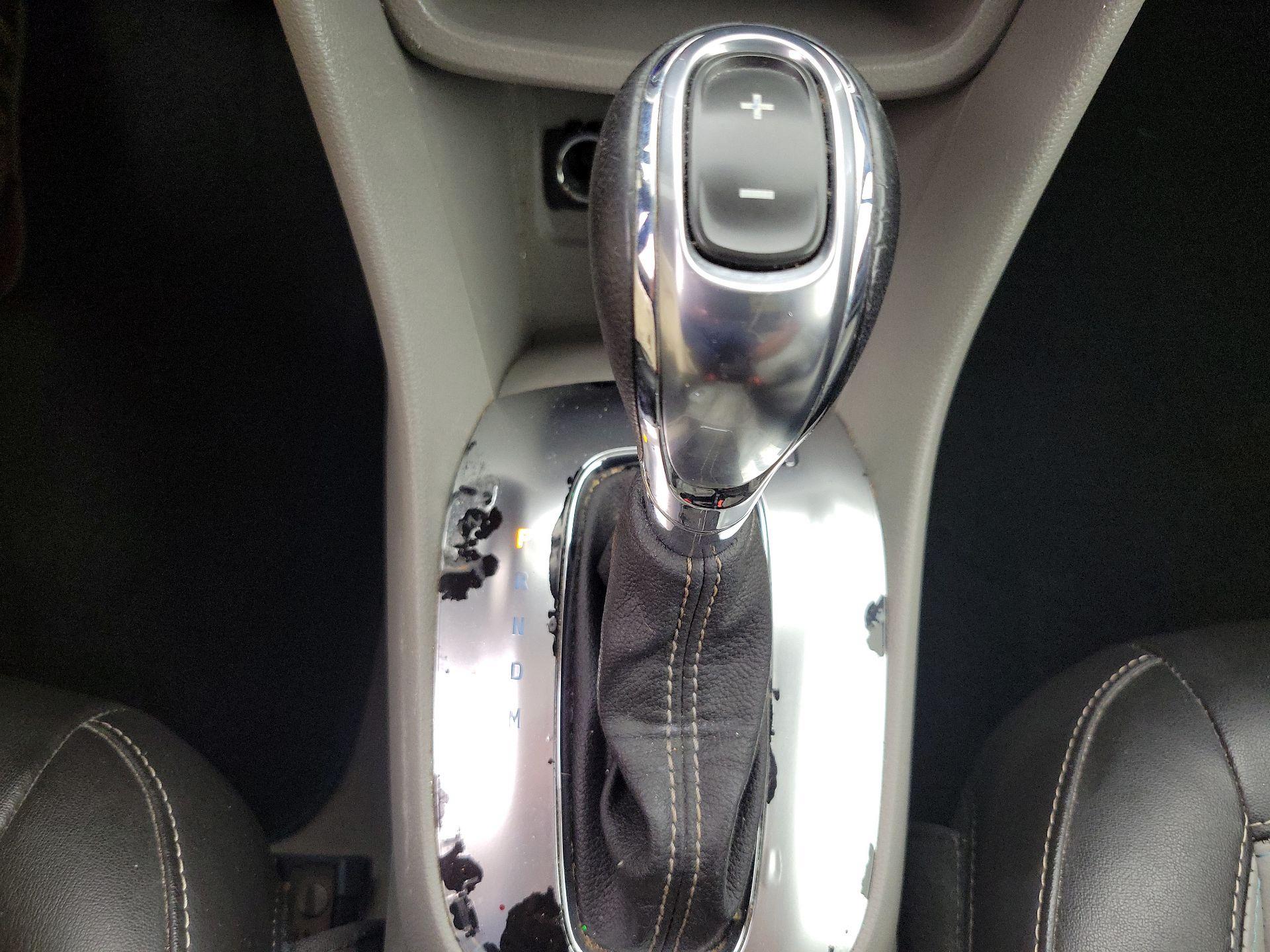 Thumbnail: 2015 Buick Encore - 17