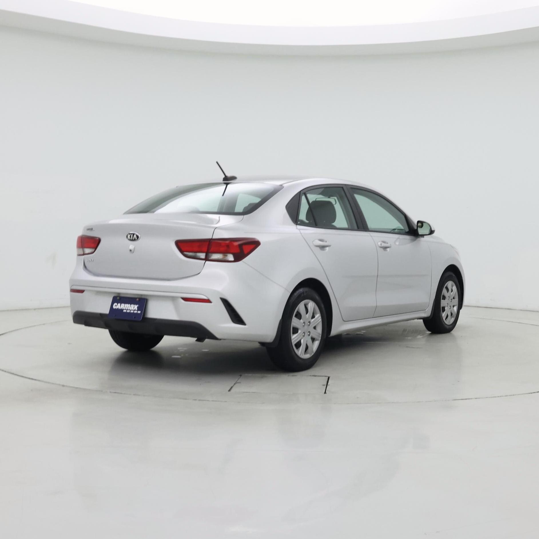 Thumbnail: 2021 Kia Rio - 8