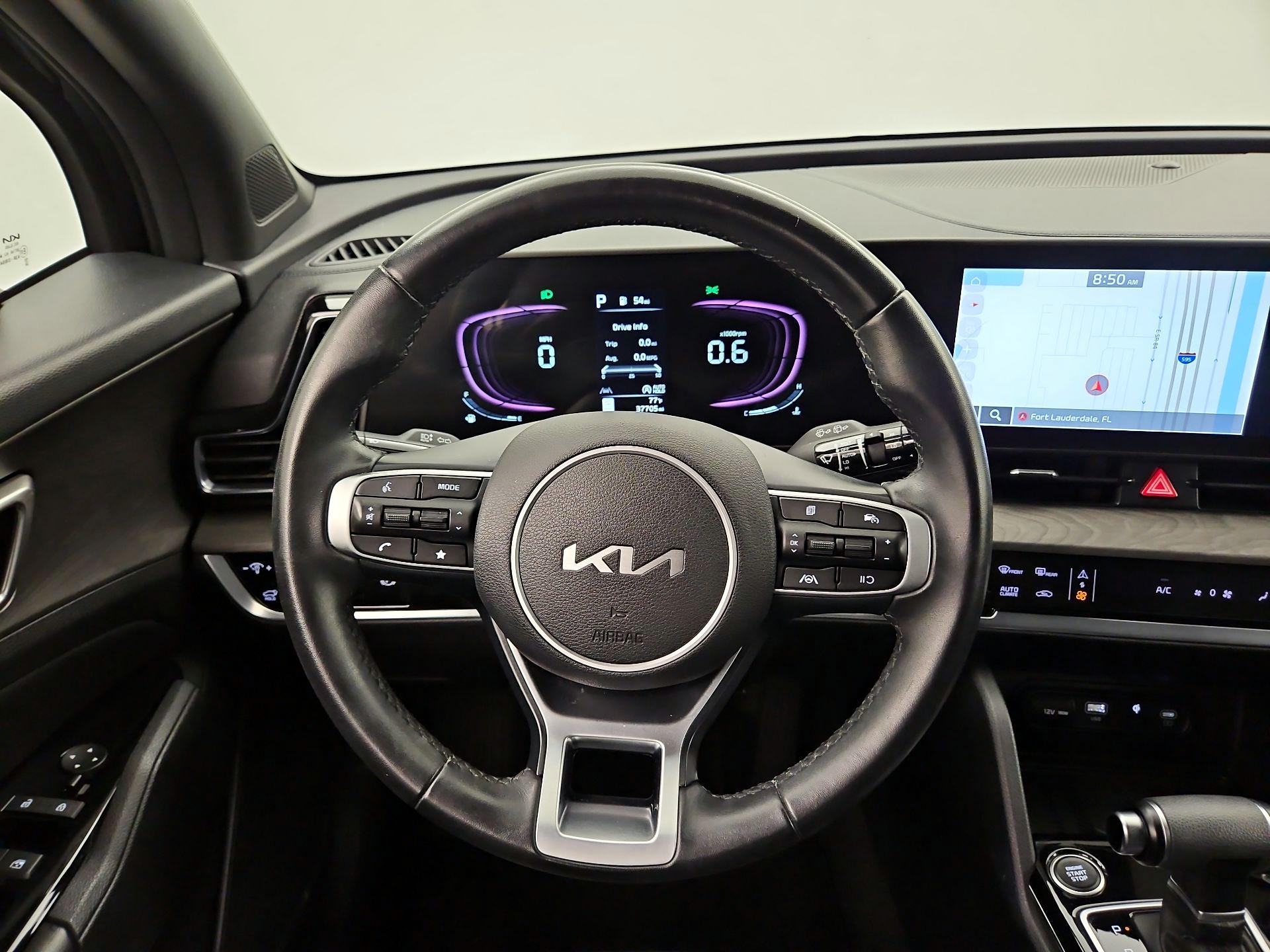 Thumbnail: 2023 Kia Sportage - 10