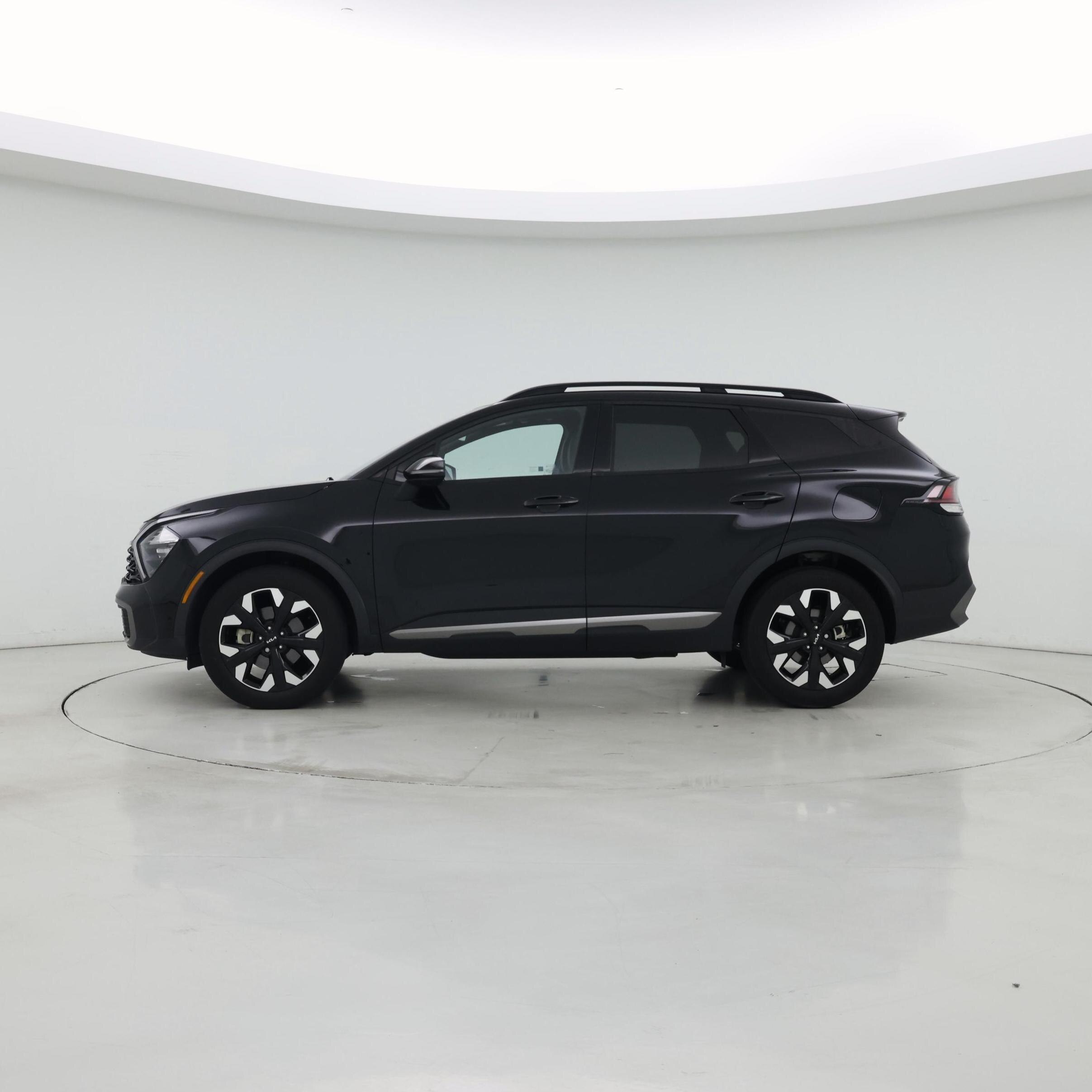 Thumbnail: 2023 Kia Sportage - 3