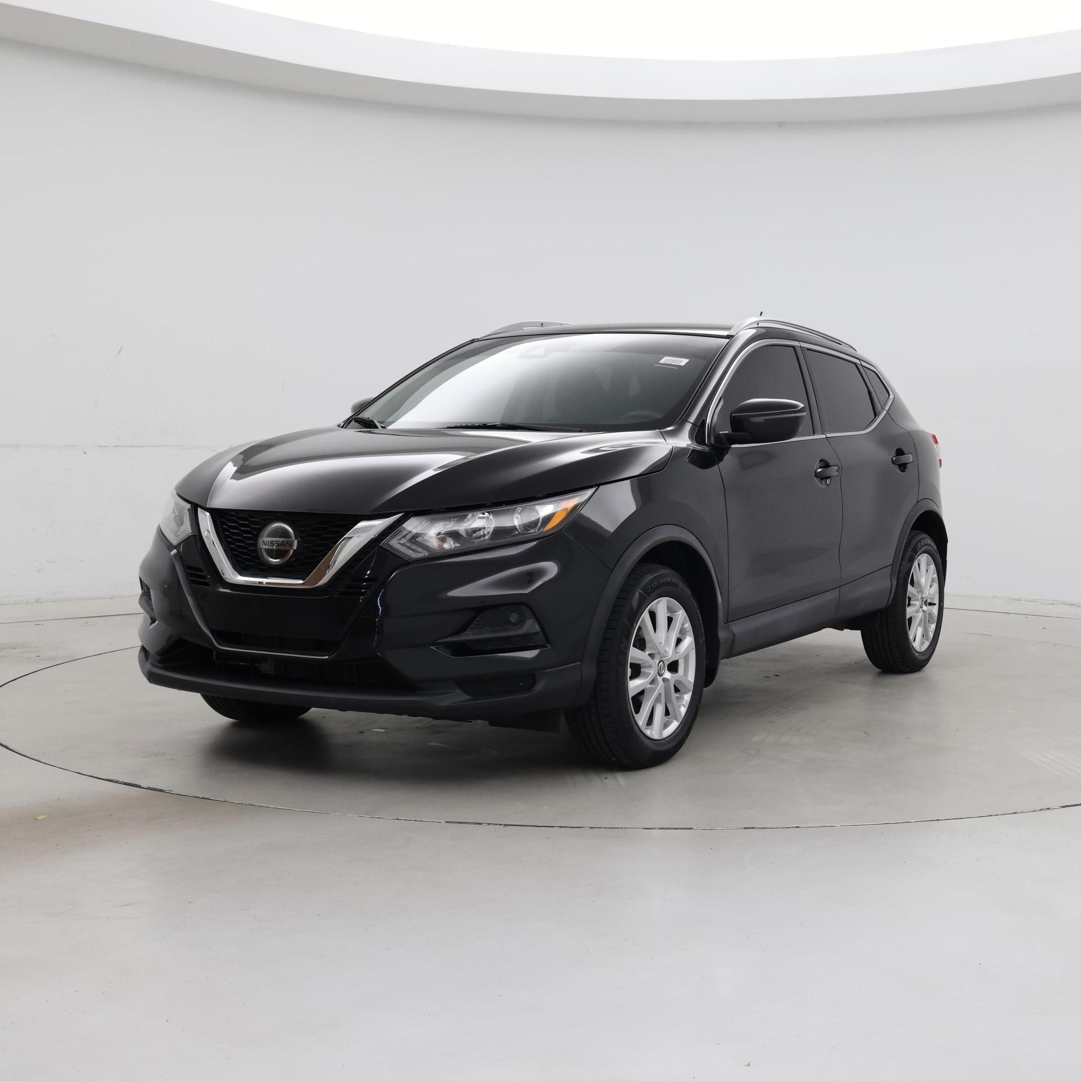 Thumbnail: 2020 Nissan Rogue Sport - 4