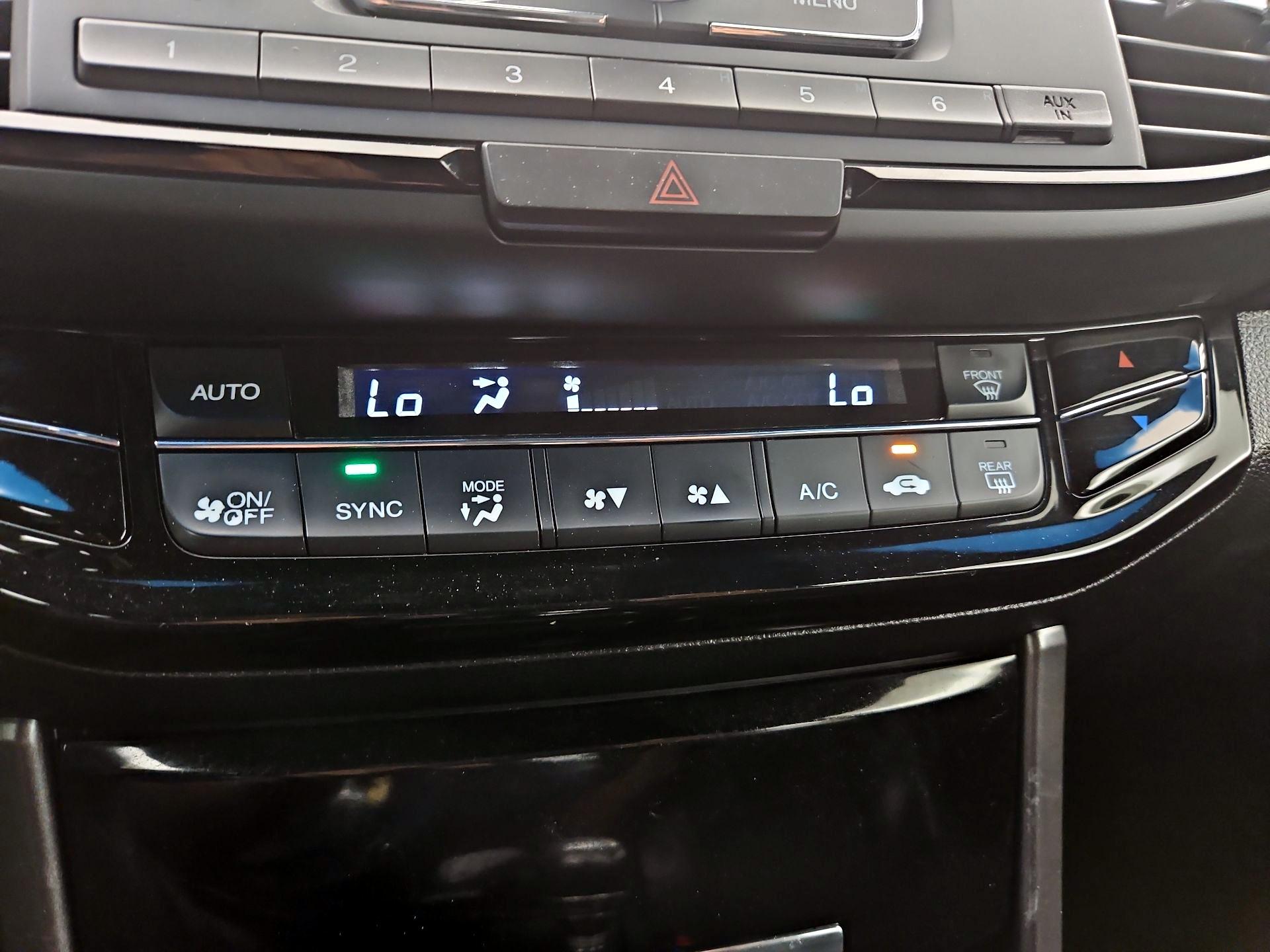 Thumbnail: 2016 Honda Accord - 16