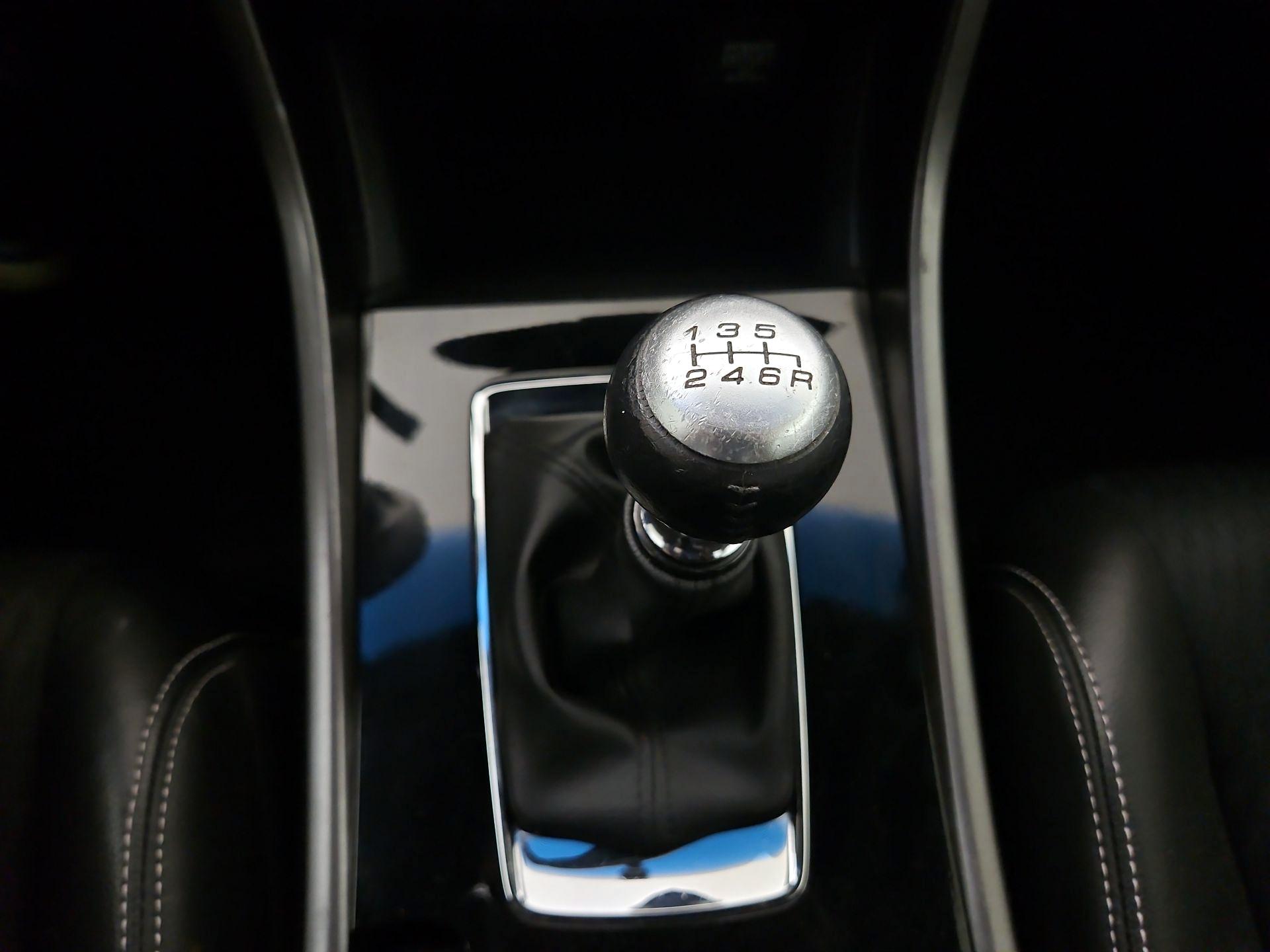 Thumbnail: 2016 Honda Accord - 17