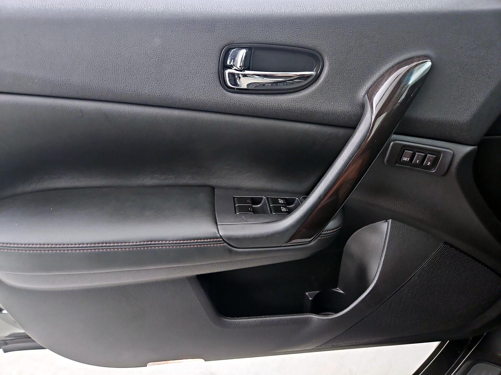 Thumbnail: 2014 Nissan Maxima - 12