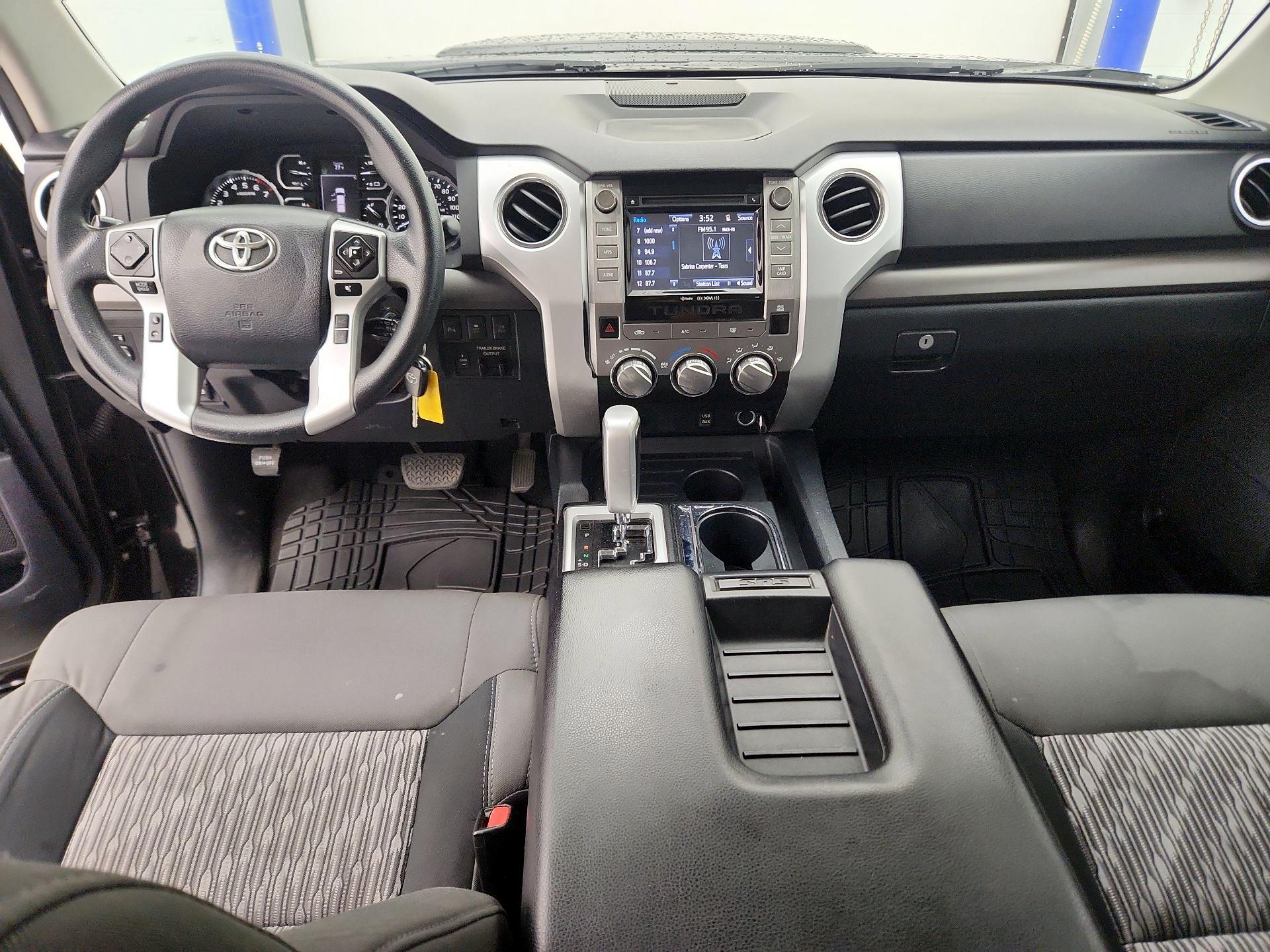 Thumbnail: 2018 Toyota Tundra - 9