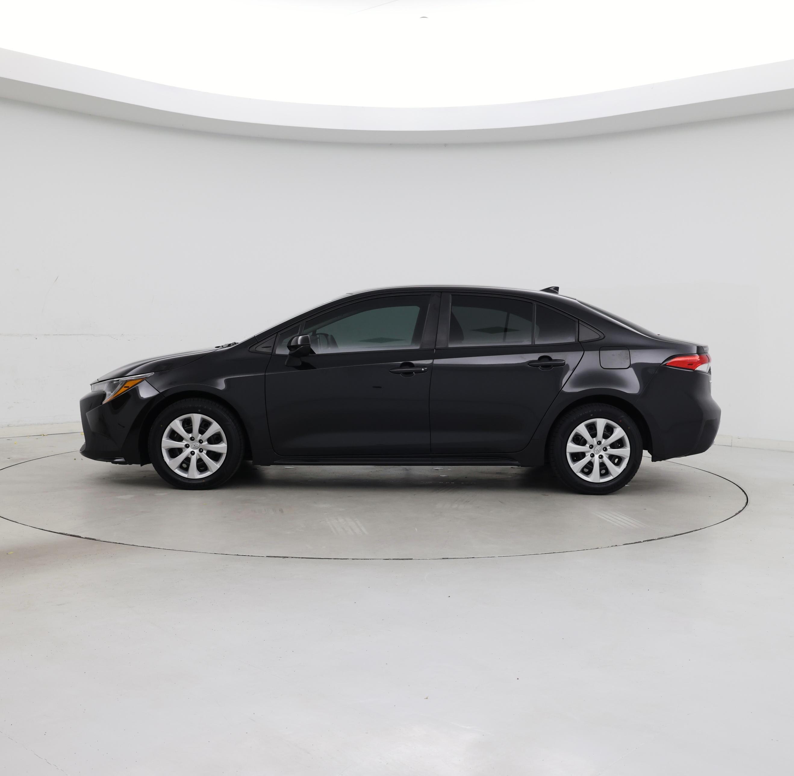 Thumbnail: 2021 Toyota Corolla - 3