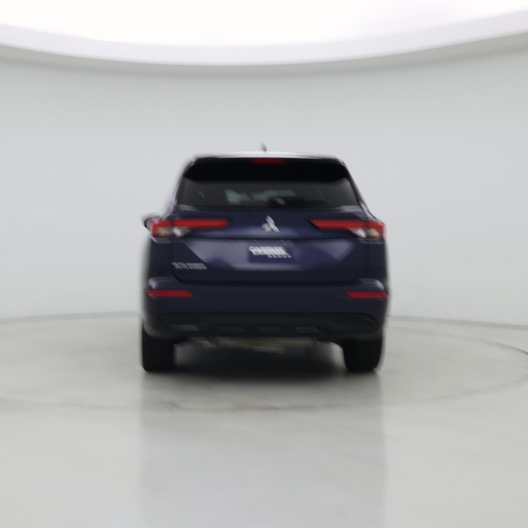 Thumbnail: 2022 Mitsubishi Outlander - 6