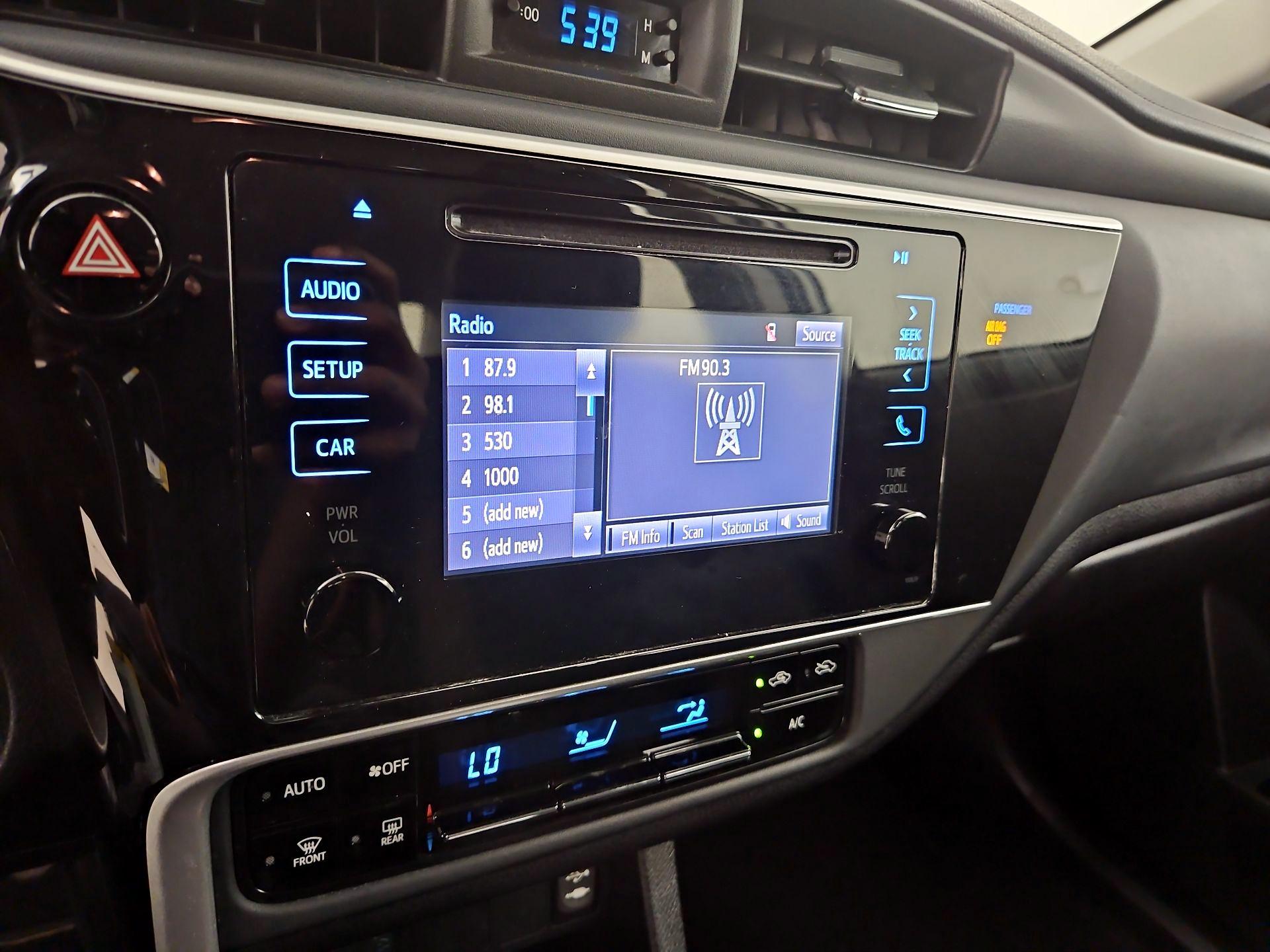 Thumbnail: 2019 Toyota Corolla - 15