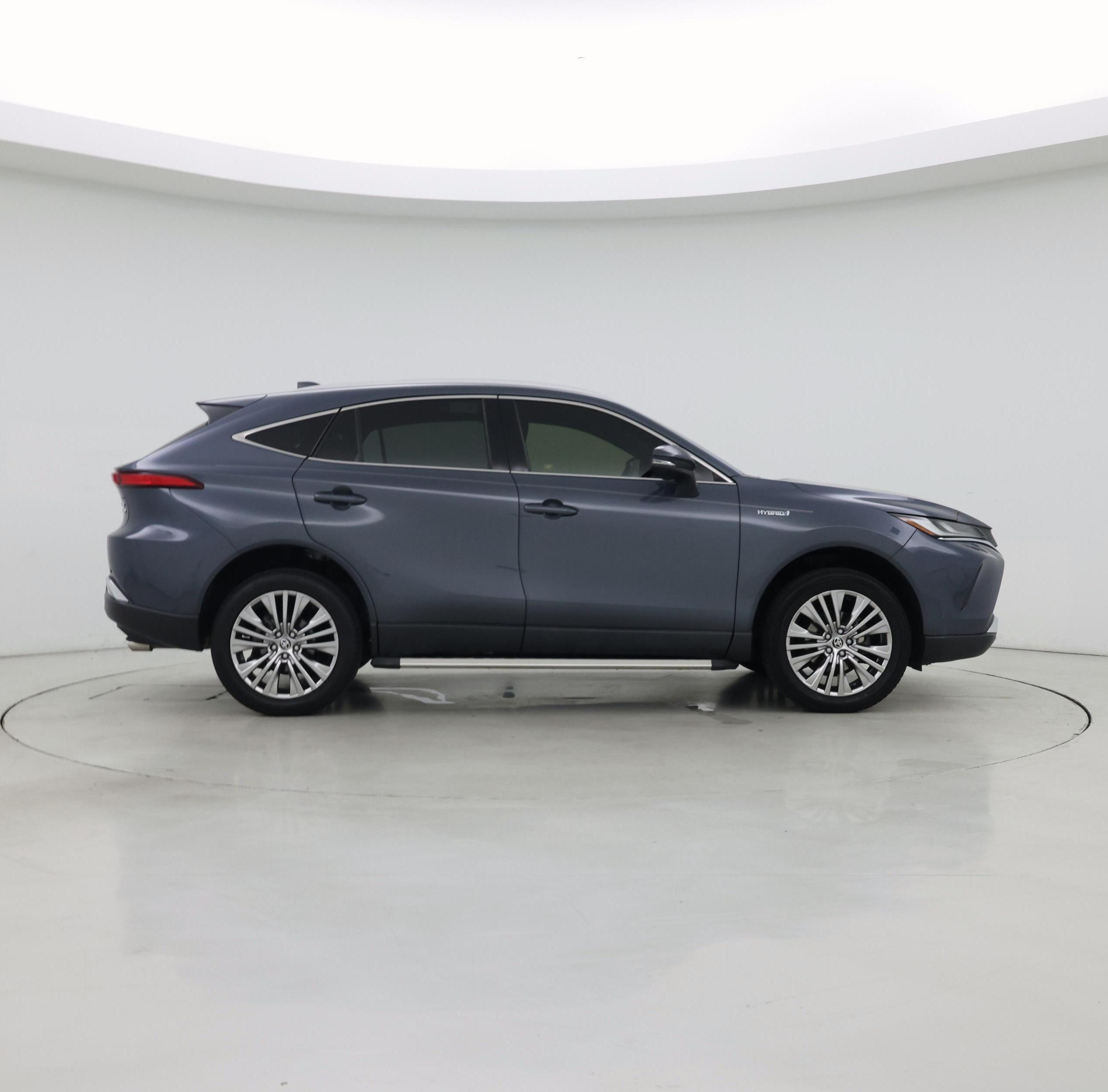 Thumbnail: 2021 Toyota Venza - 7