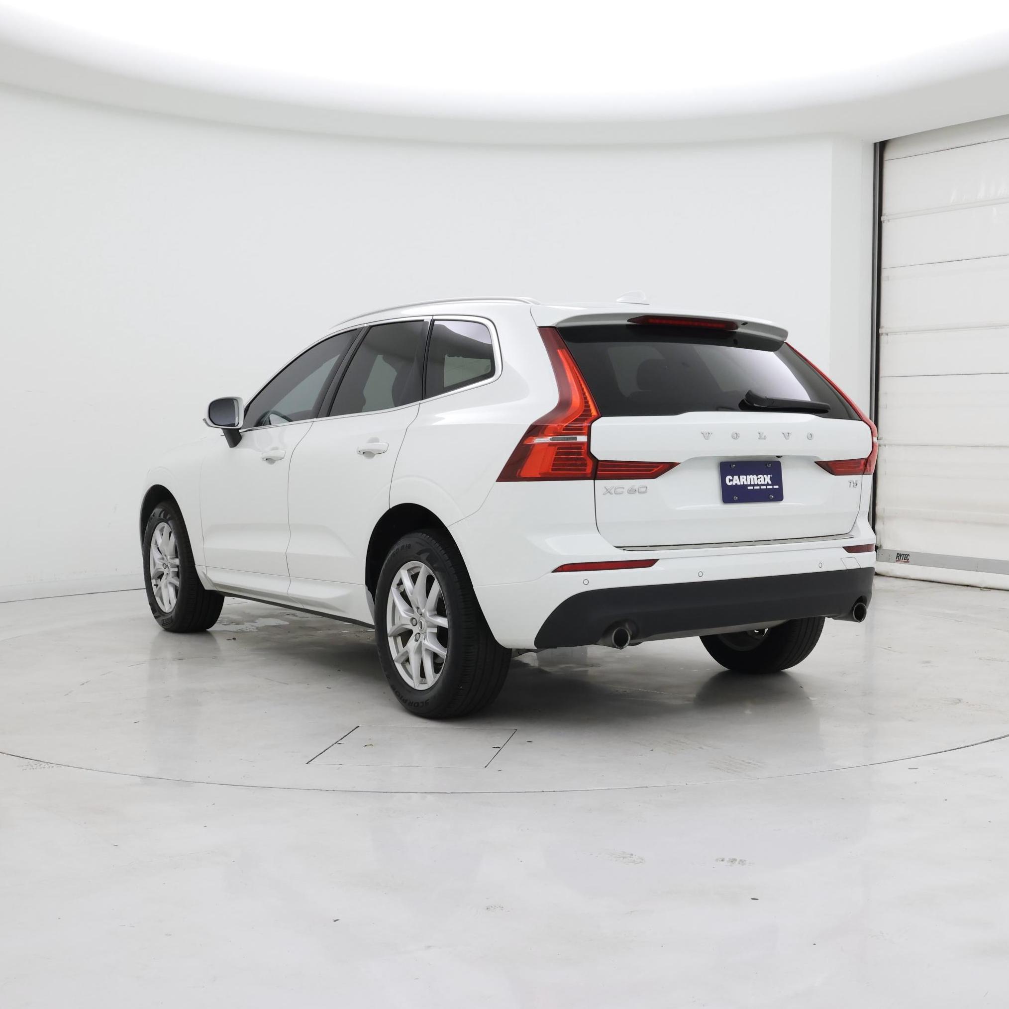 Thumbnail: 2021 Volvo XC60 - 2