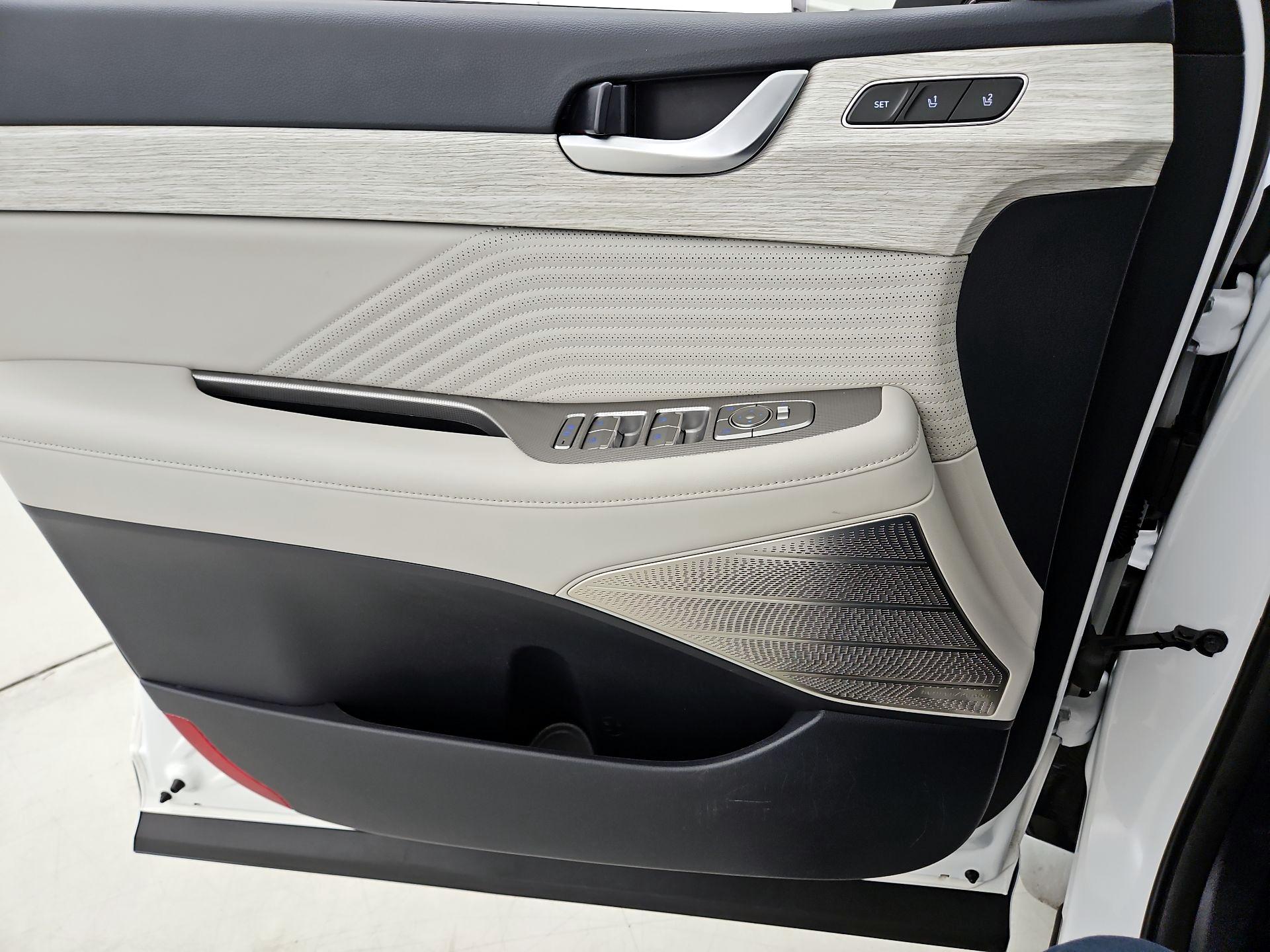Thumbnail: 2025 Hyundai Palisade - 12