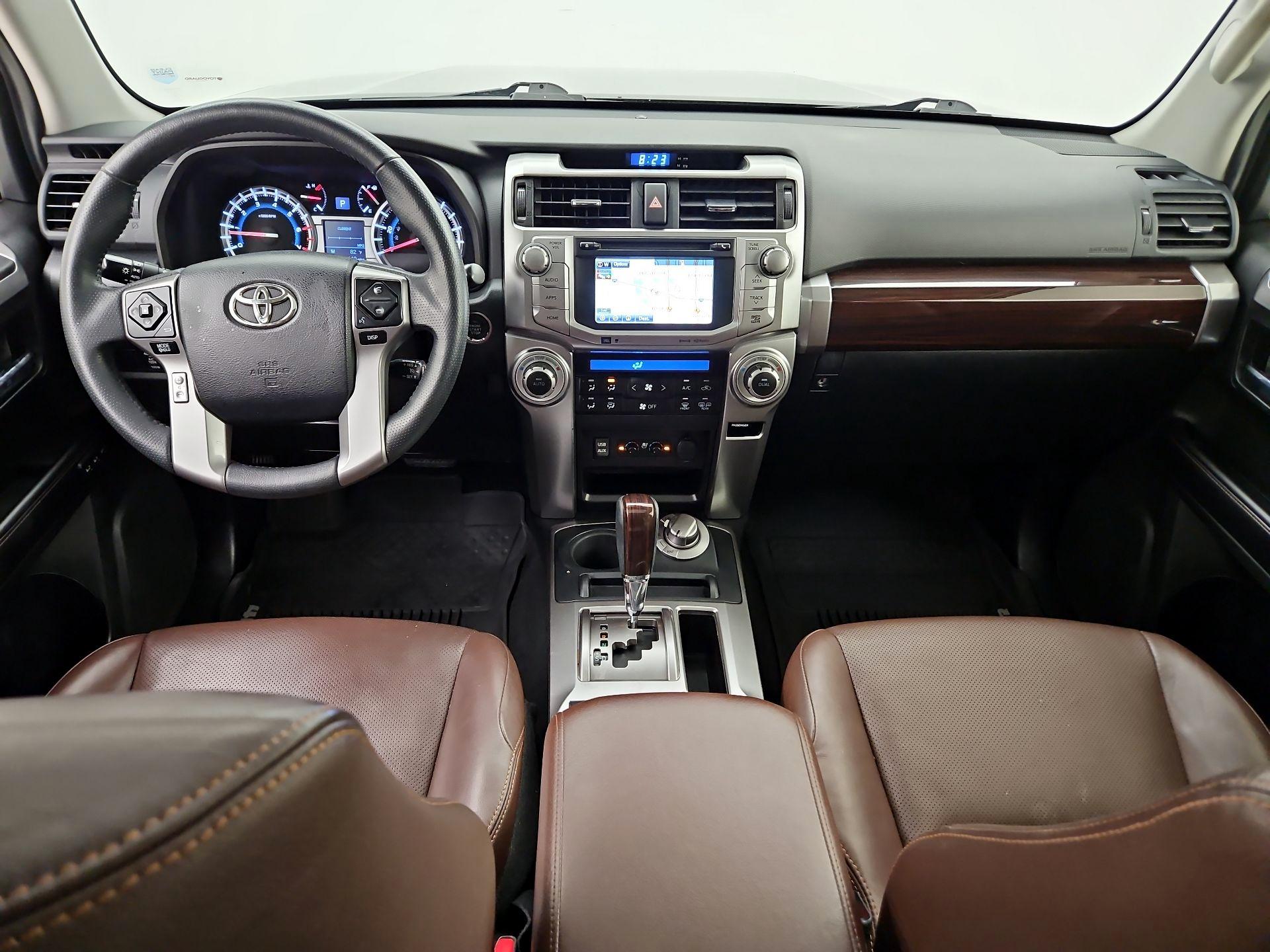 Thumbnail: 2017 Toyota 4Runner - 9