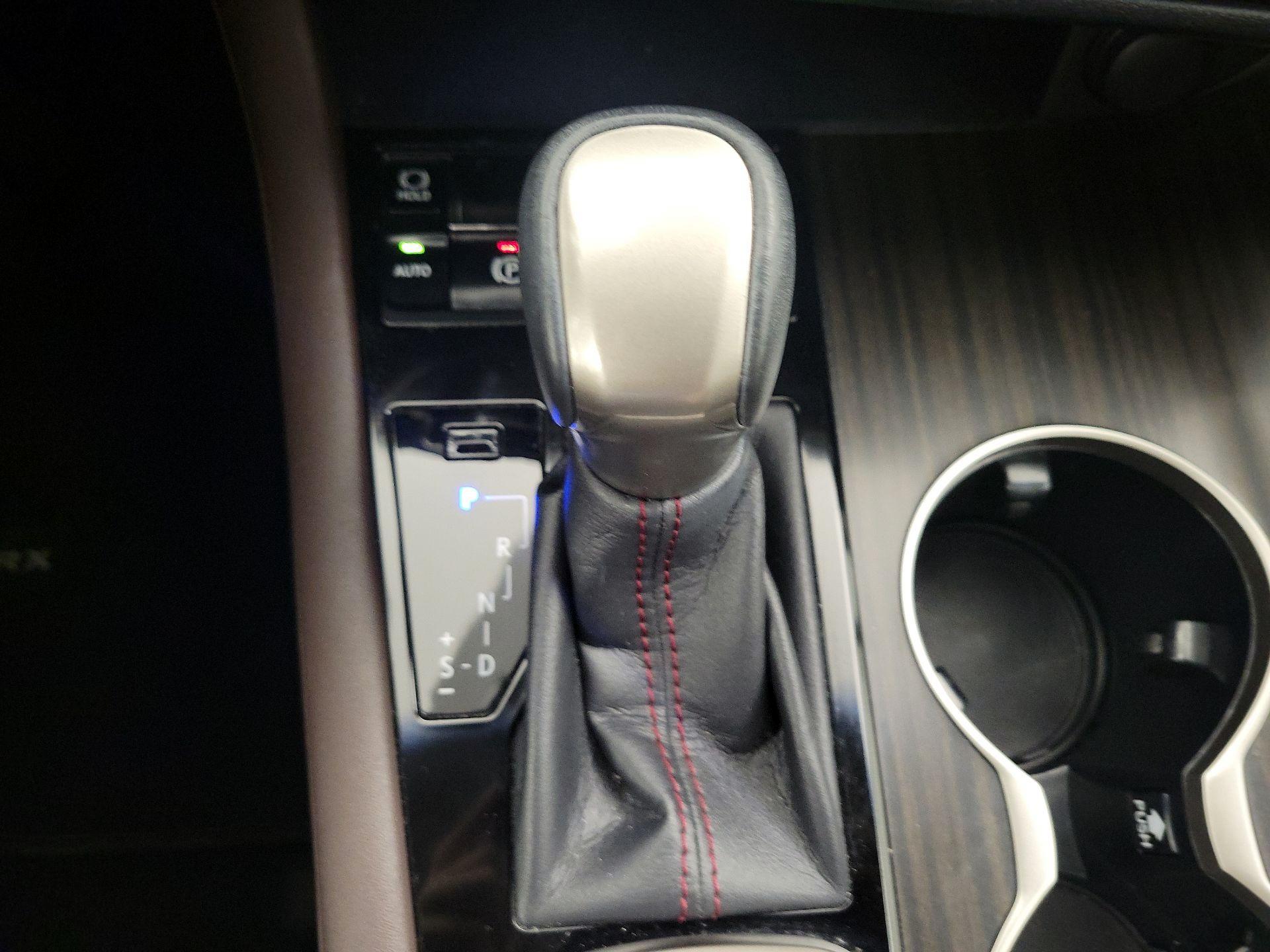 Thumbnail: 2016 Lexus RX - 17