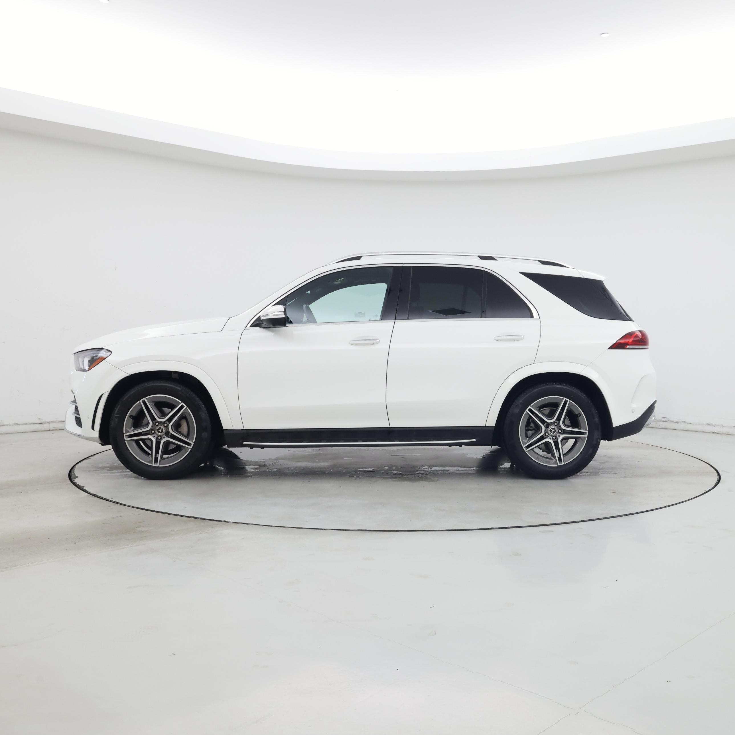 Thumbnail: 2022 Mercedes-Benz GLE - 3