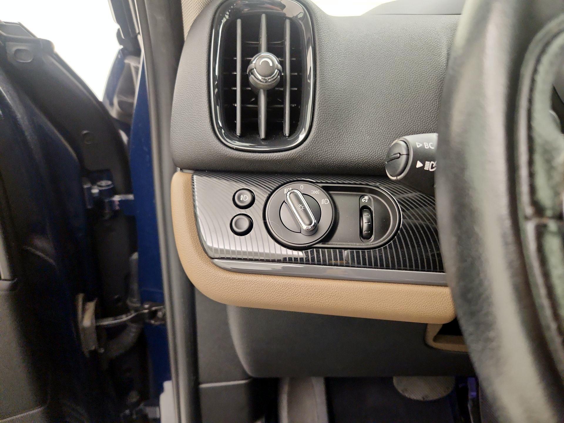 Thumbnail: 2019 MINI Cooper Countryman - 13
