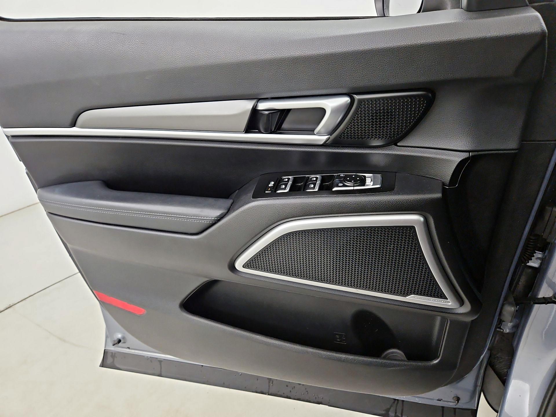 Thumbnail: 2020 Kia Telluride - 12