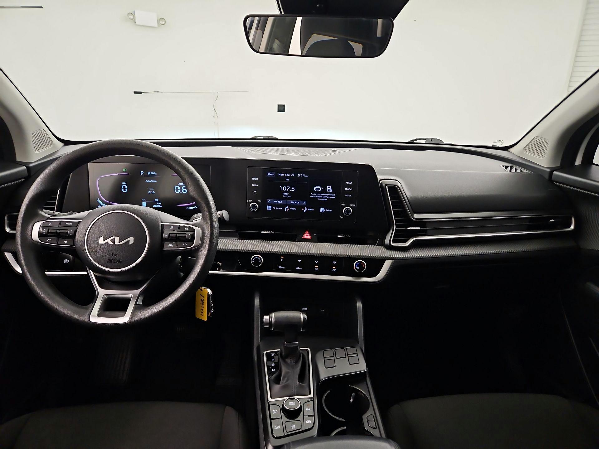 Thumbnail: 2023 Kia Sportage - 9