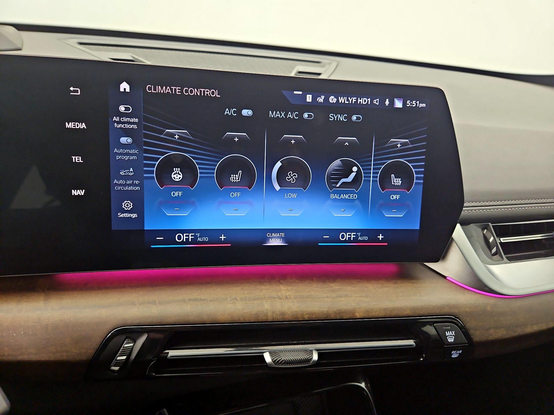 Thumbnail: 2023 BMW X1 - 17