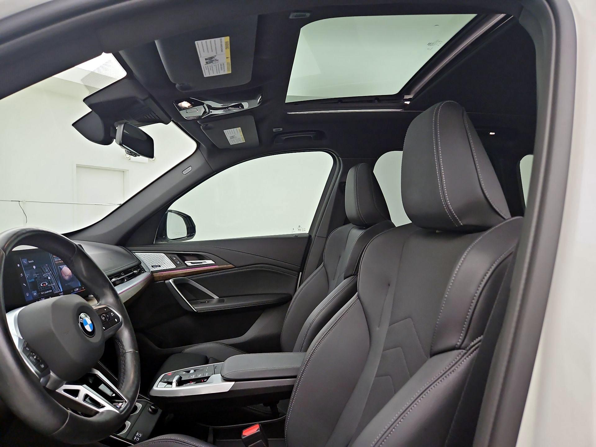 Thumbnail: 2023 BMW X1 - 20