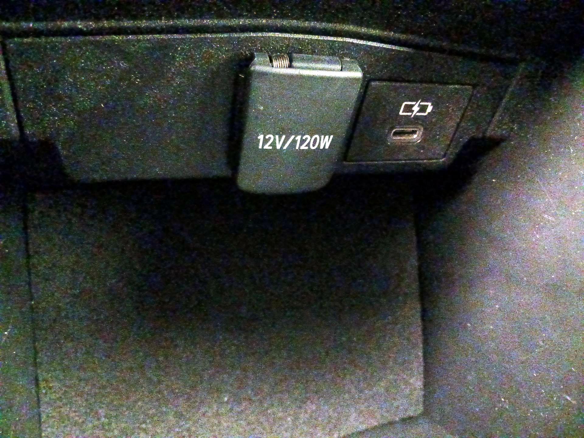 Thumbnail: 2024 Toyota Corolla - 18