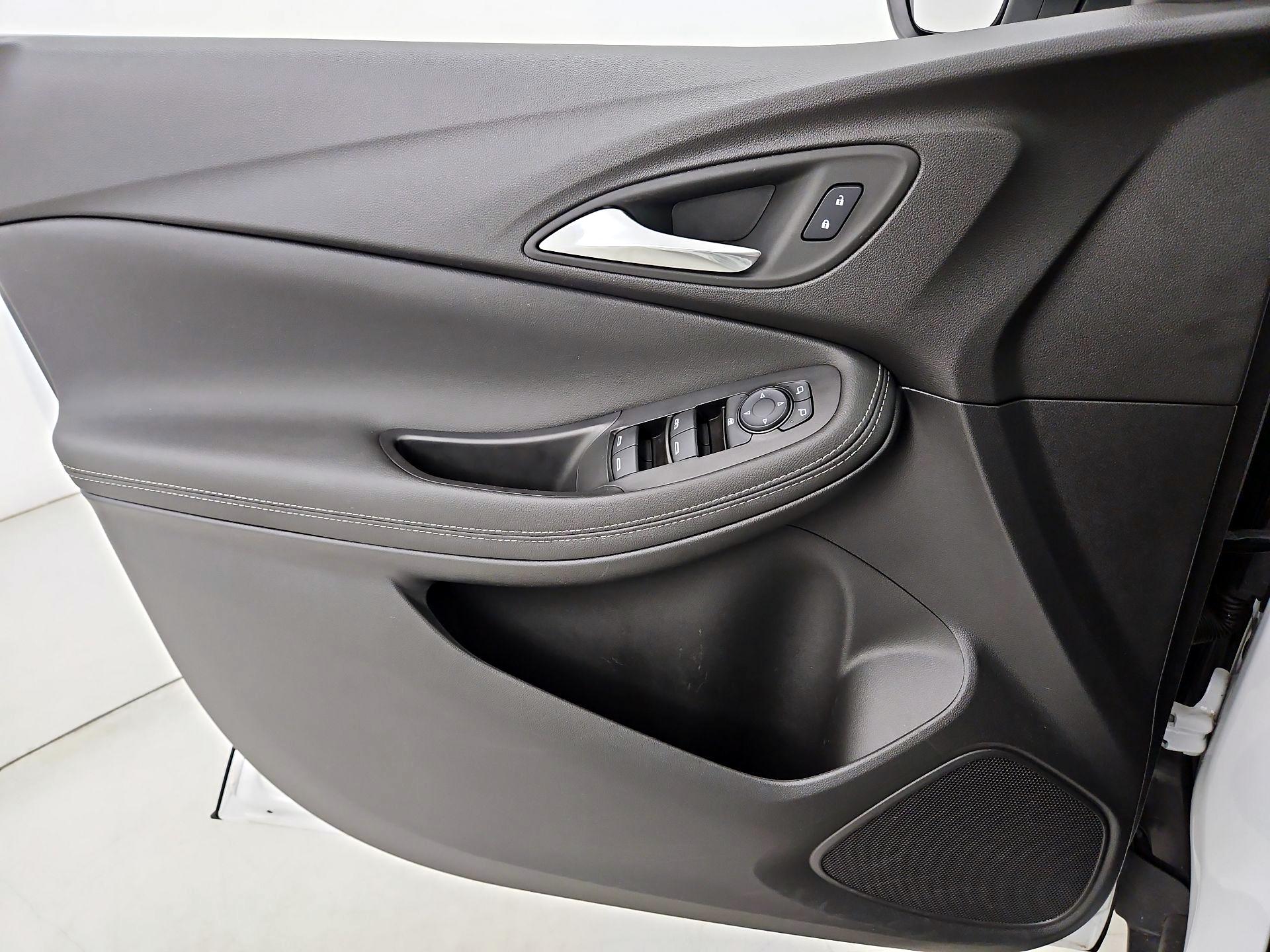 Thumbnail: 2024 Buick Encore GX - 12
