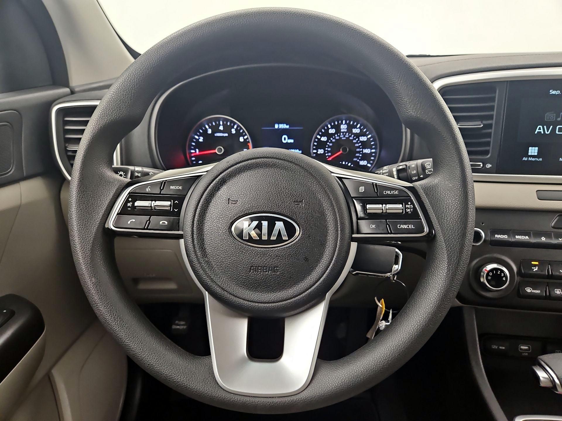 Thumbnail: 2022 Kia Sportage - 10