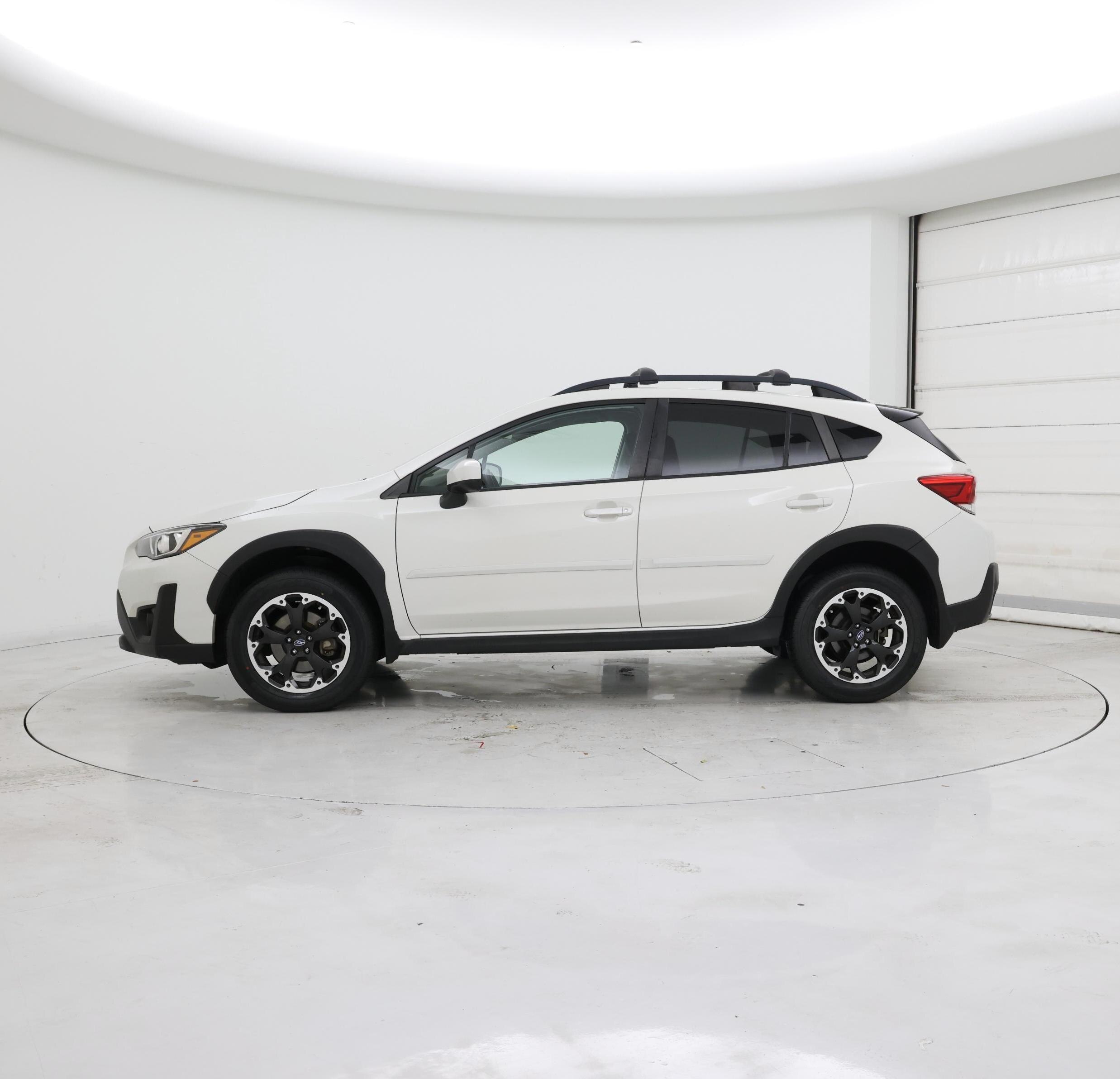 Thumbnail: 2022 Subaru Crosstrek - 3